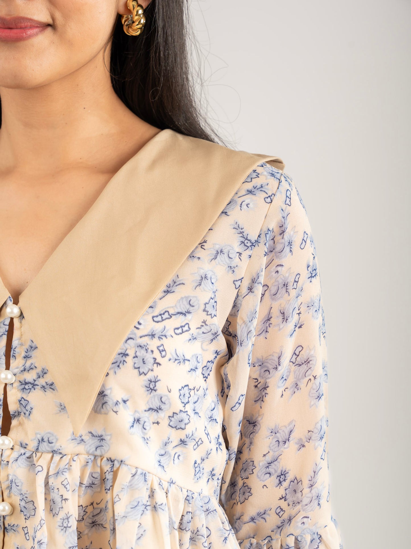 MONOMEE KIKI PETER PAN COLLAR TOP