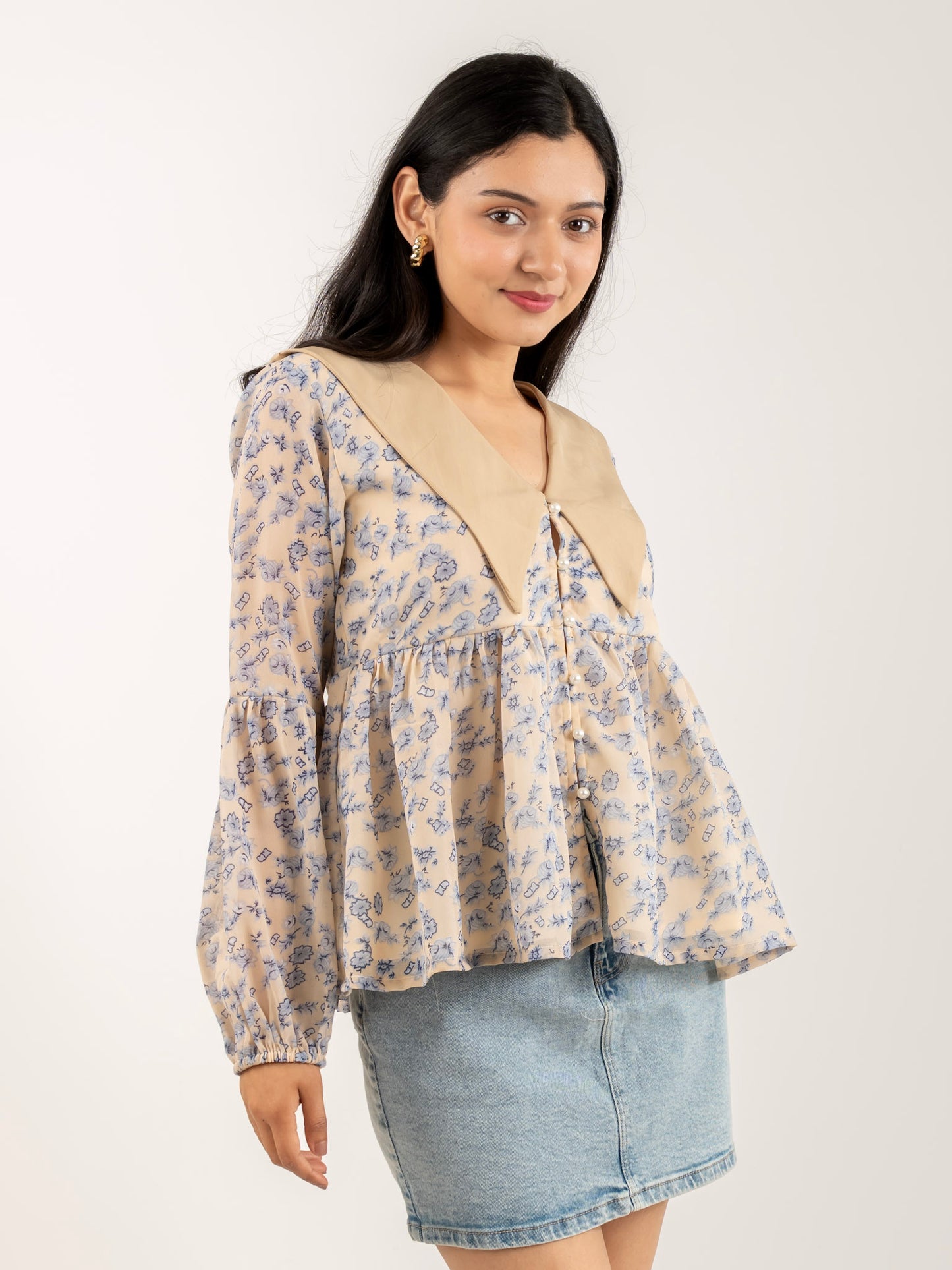 MONOMEE KIKI PETER PAN COLLAR TOP