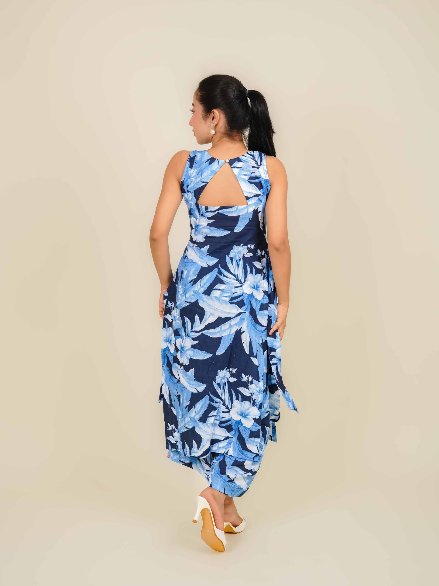 MONOMEE OJASVI BLUE FLORAL SUIT SET