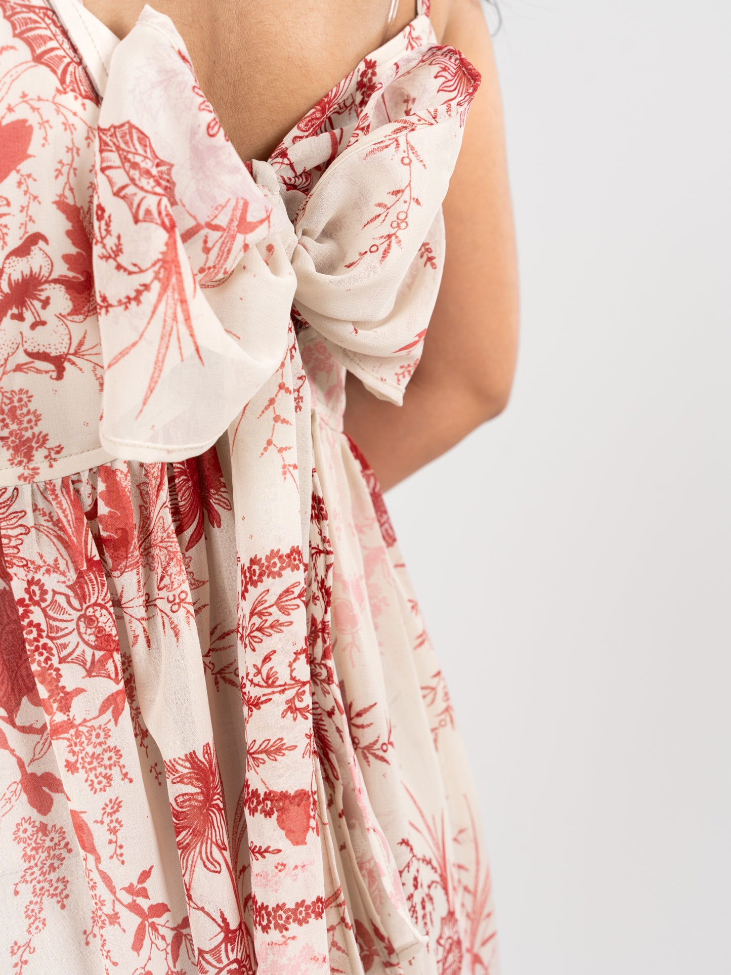 MONOMEE AALIA FLORAL NAYRA CUT GEORGETTE KURTI