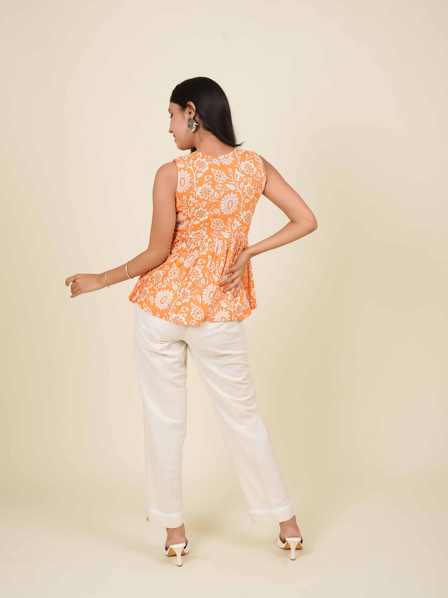 MONOMEE RIVA FLORAL LACE SHORT KURTI