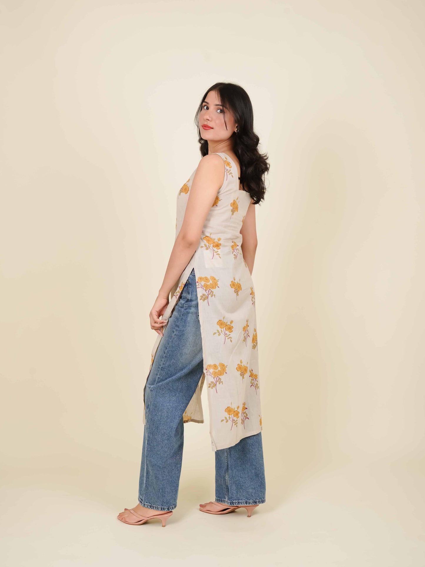 MONOMEE ARIELLA GREY FLORAL KURTA