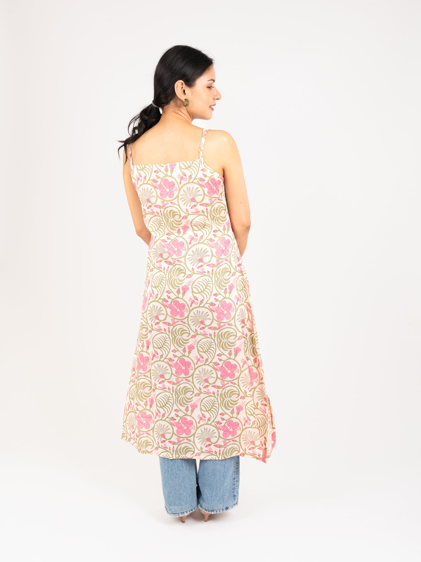 MONOMEE CHARVI PINK FLORAL PRINTED KURTI