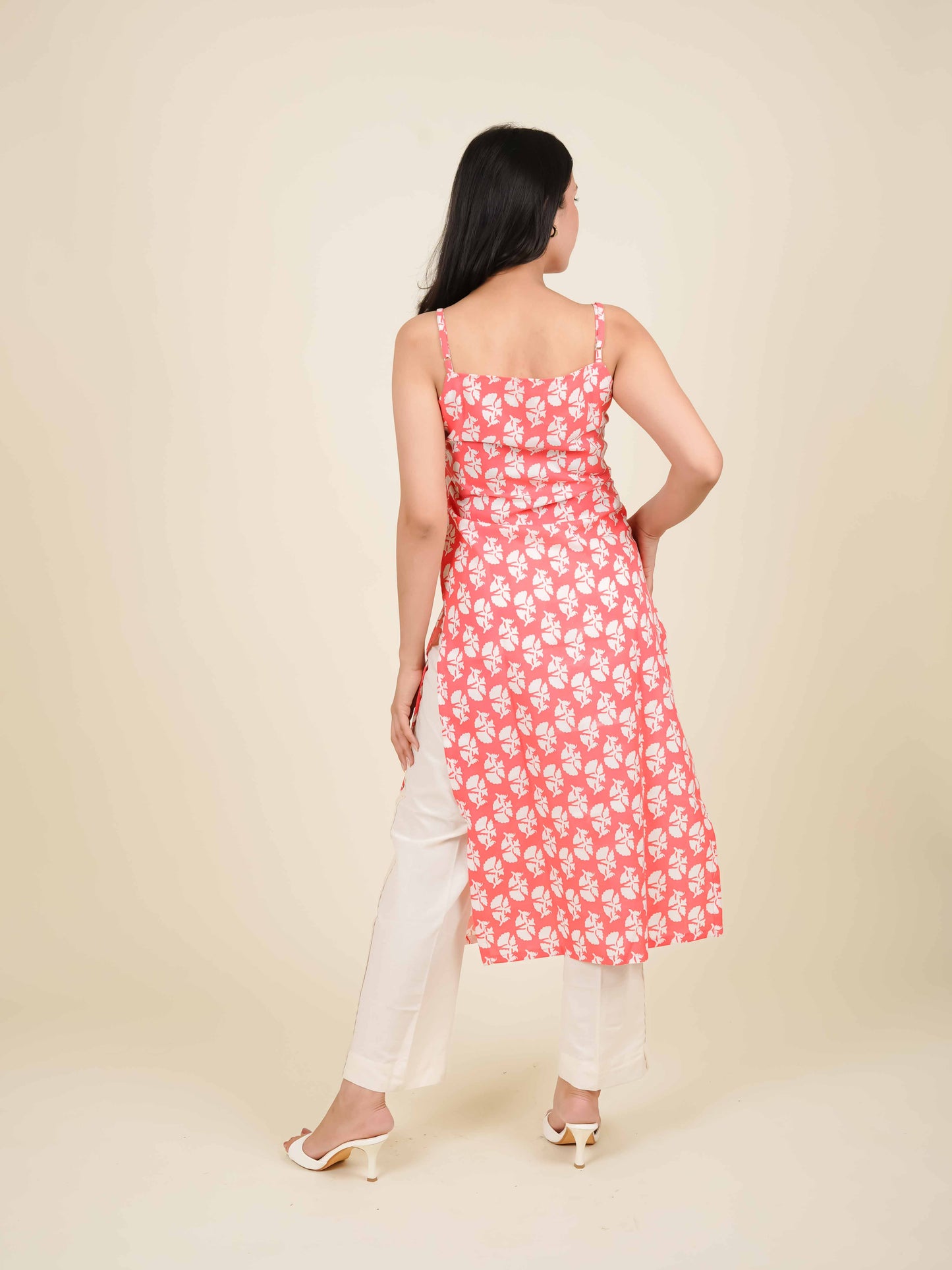 MONOMEE RIA CORAL STRAIGHT KURTA