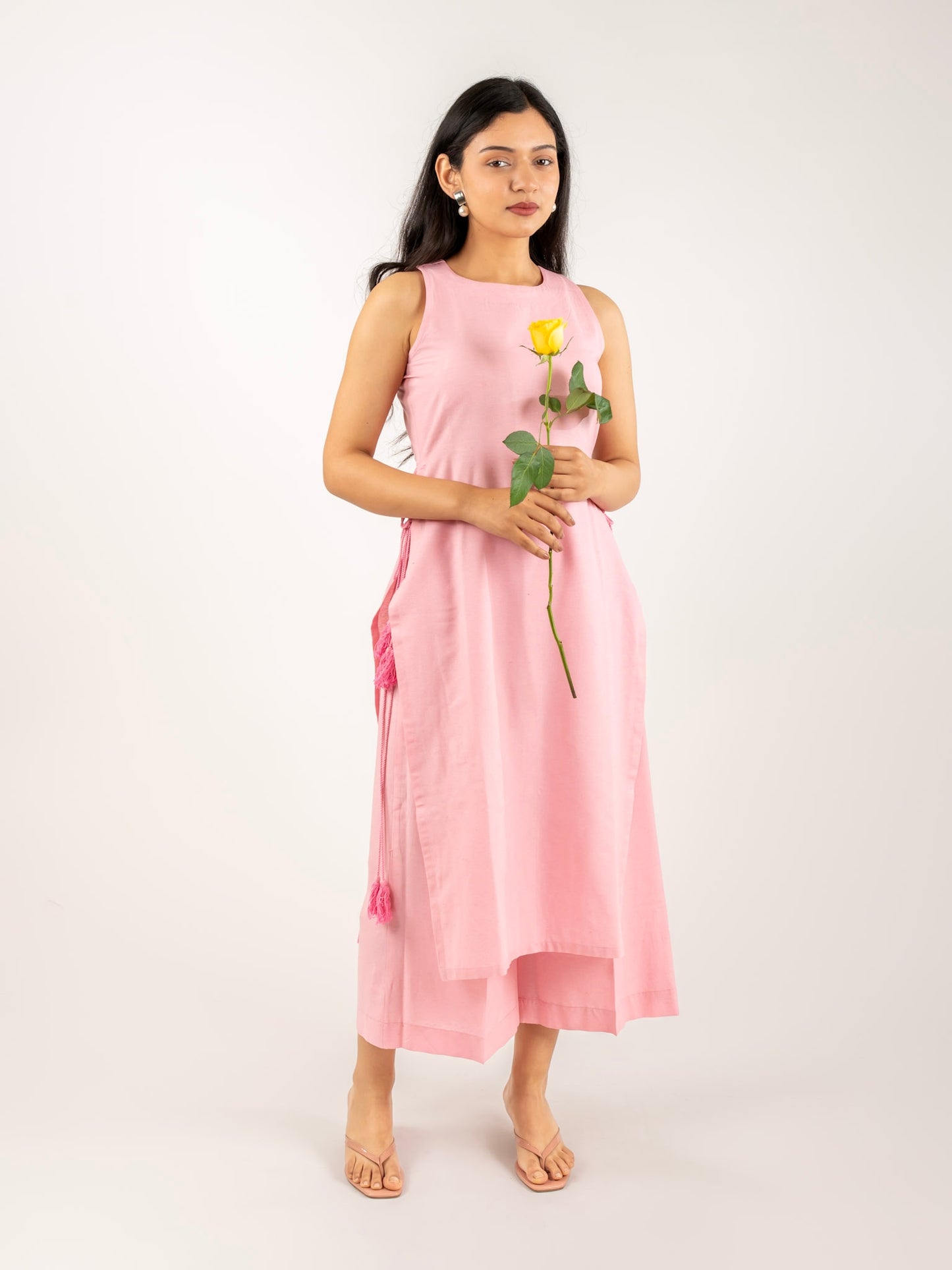 MONOMEE GIVA PINK KURTA SET