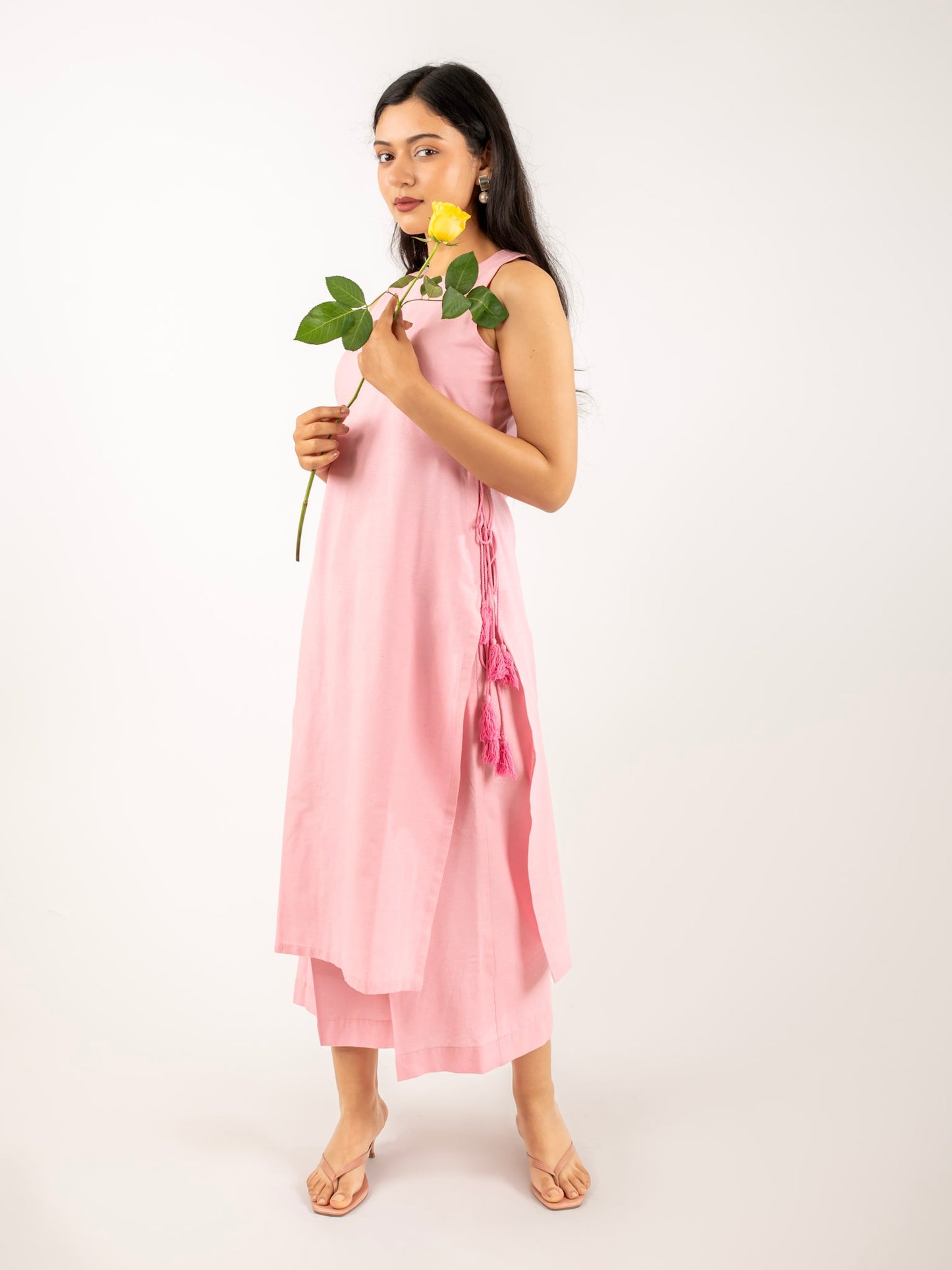 MONOMEE GIVA PINK KURTA SET