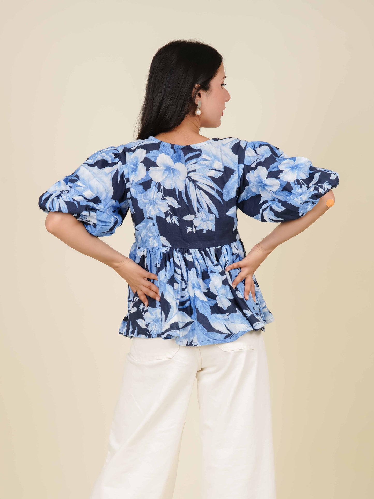 MONOMEE PETRA BLUE FLORAL TOP