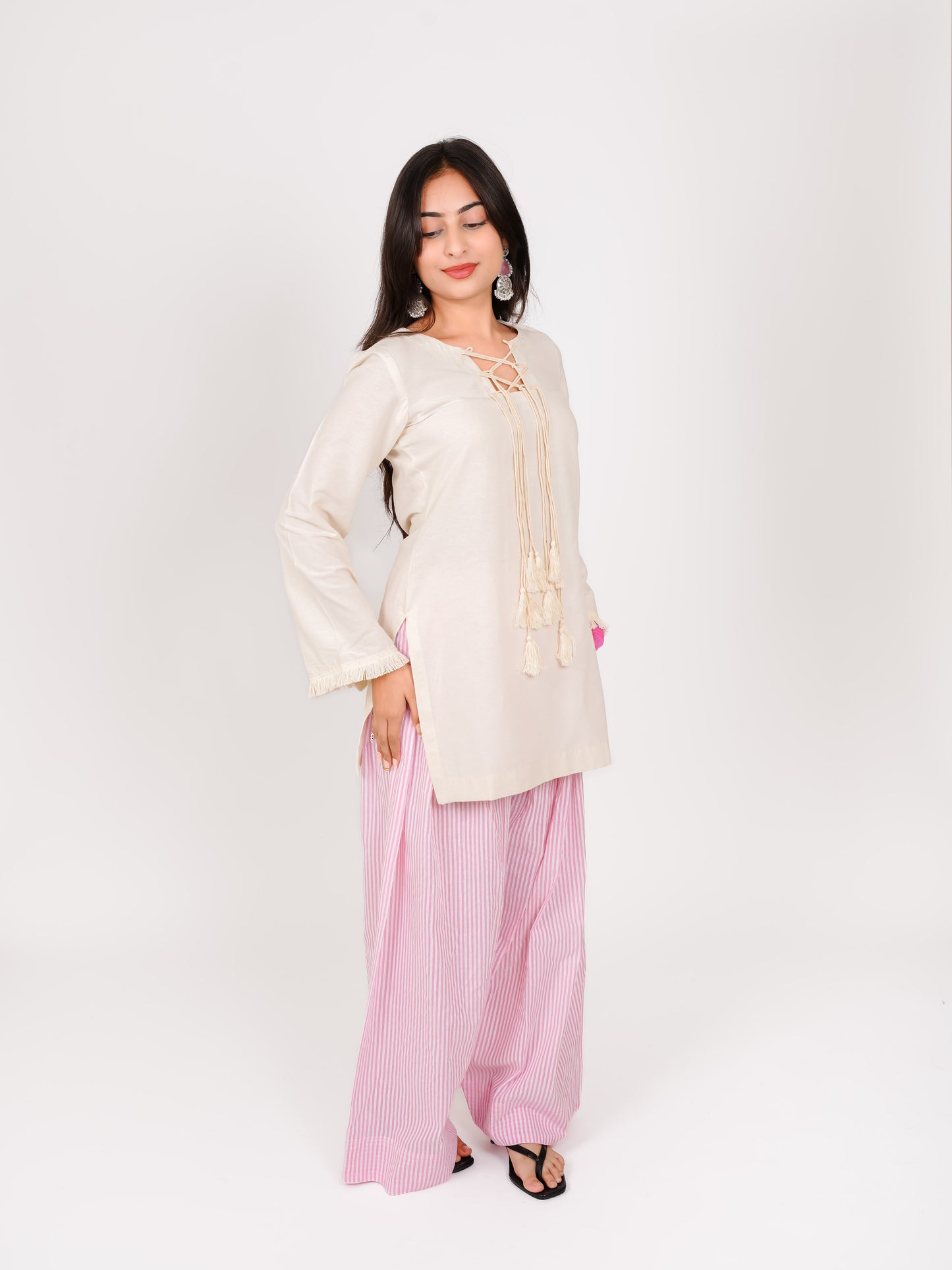 MONOMEE PARNIKA OFF-WHITE DORI NECK PINK STRIPE FARSHI SALWAR SET