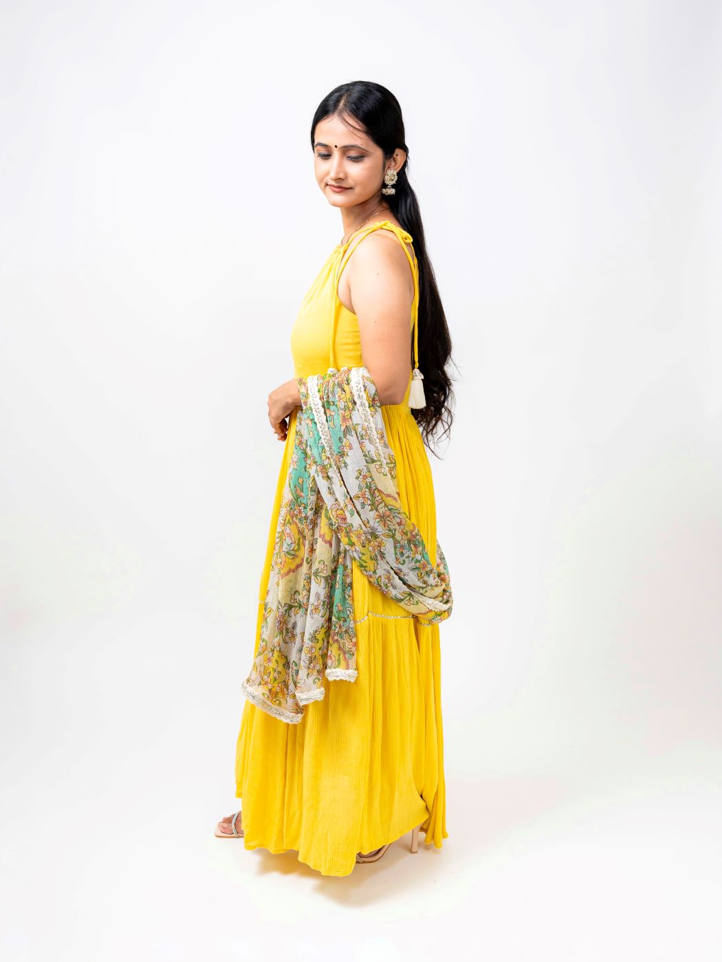 VARENYA GATHERED HALTER NECK DRESS