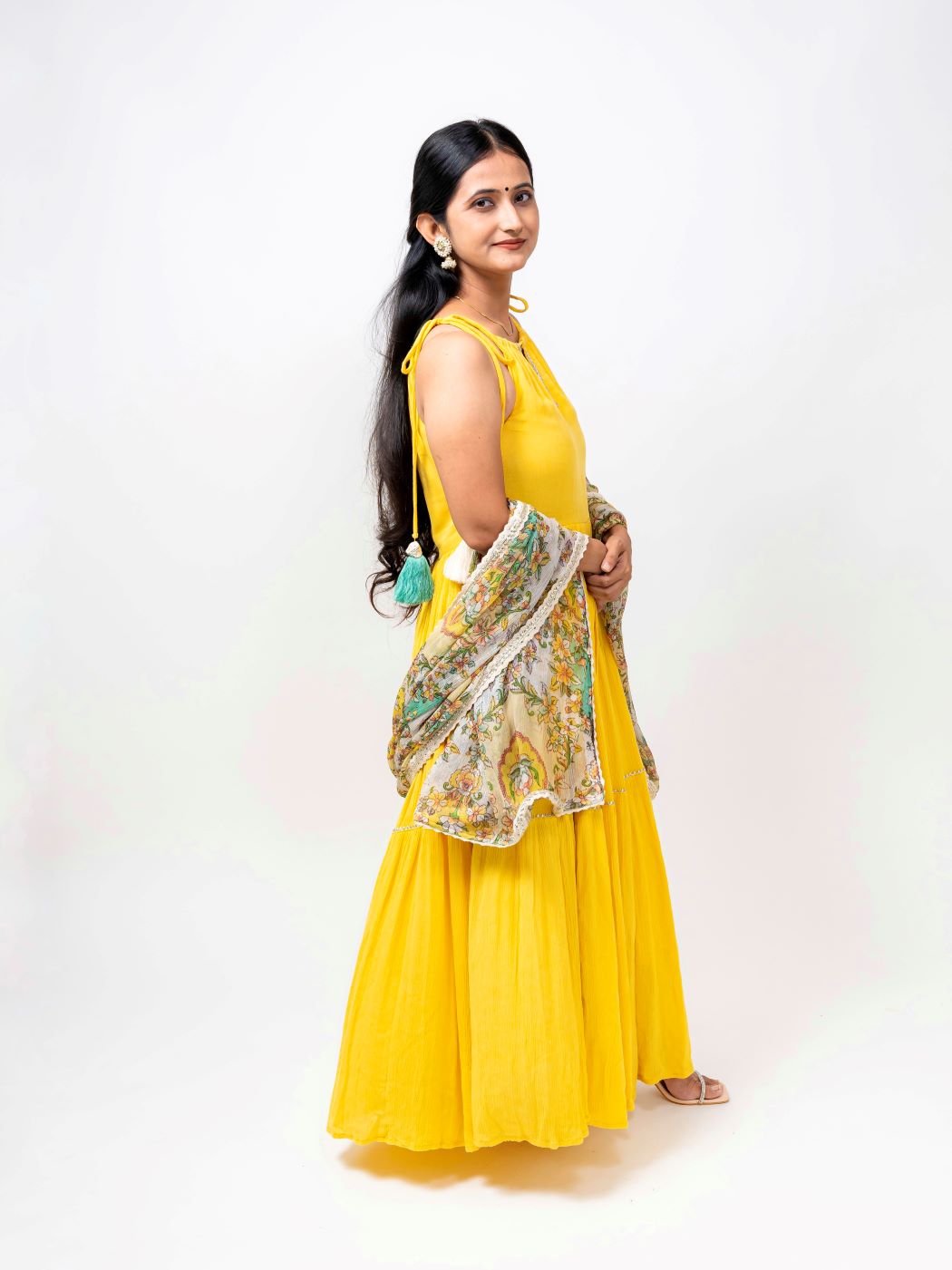 VARENYA GATHERED HALTER NECK DRESS