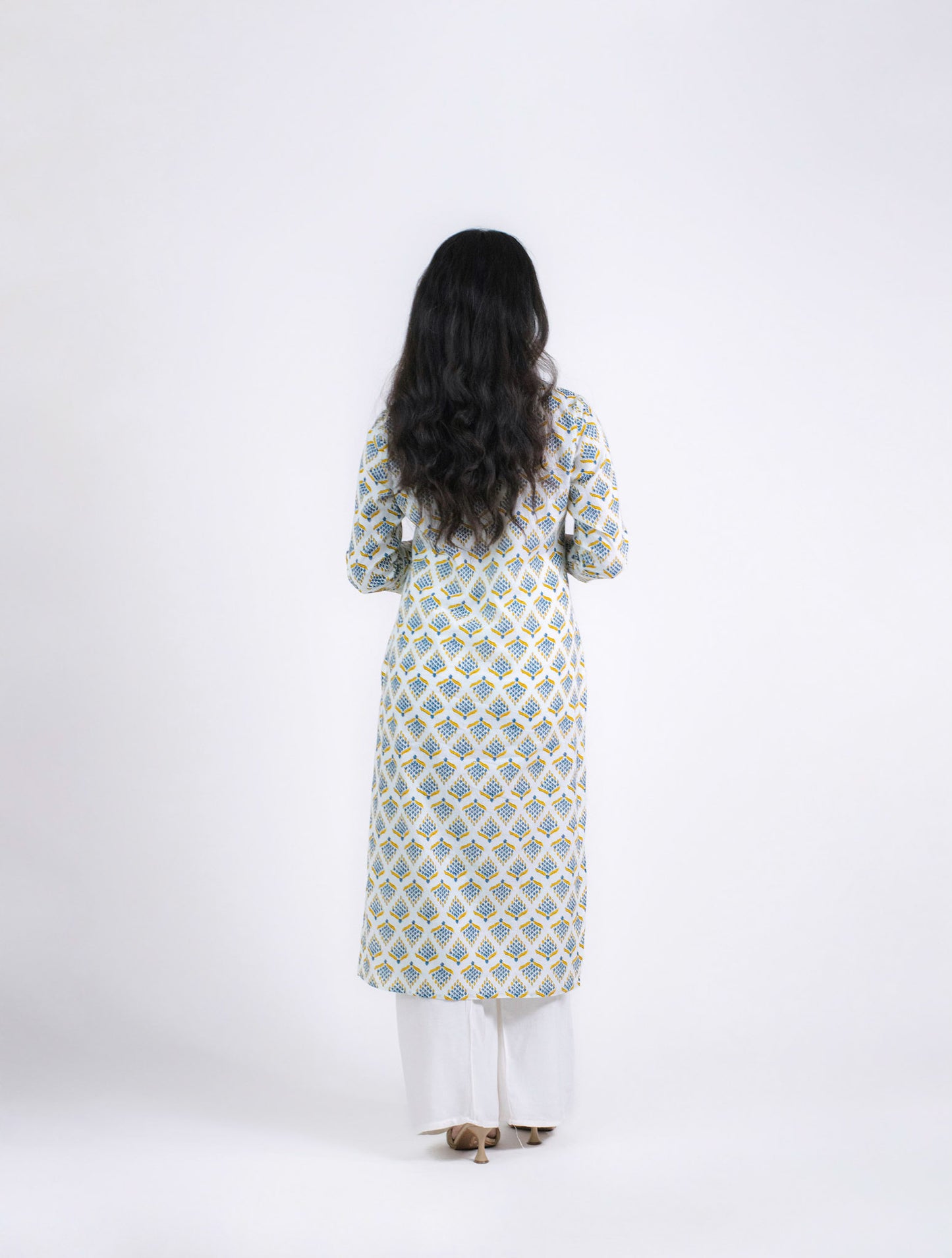 VAMIKA STRAIGHT KURTI