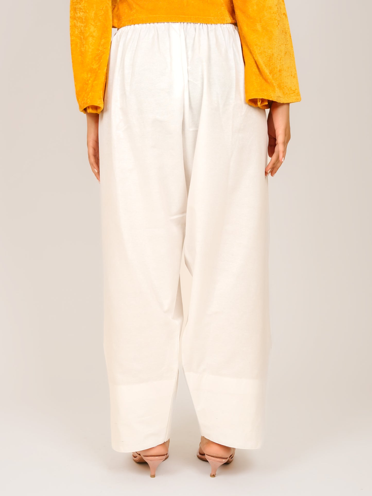 MONOMEE OFF-WHITE FARSHI SALWAR