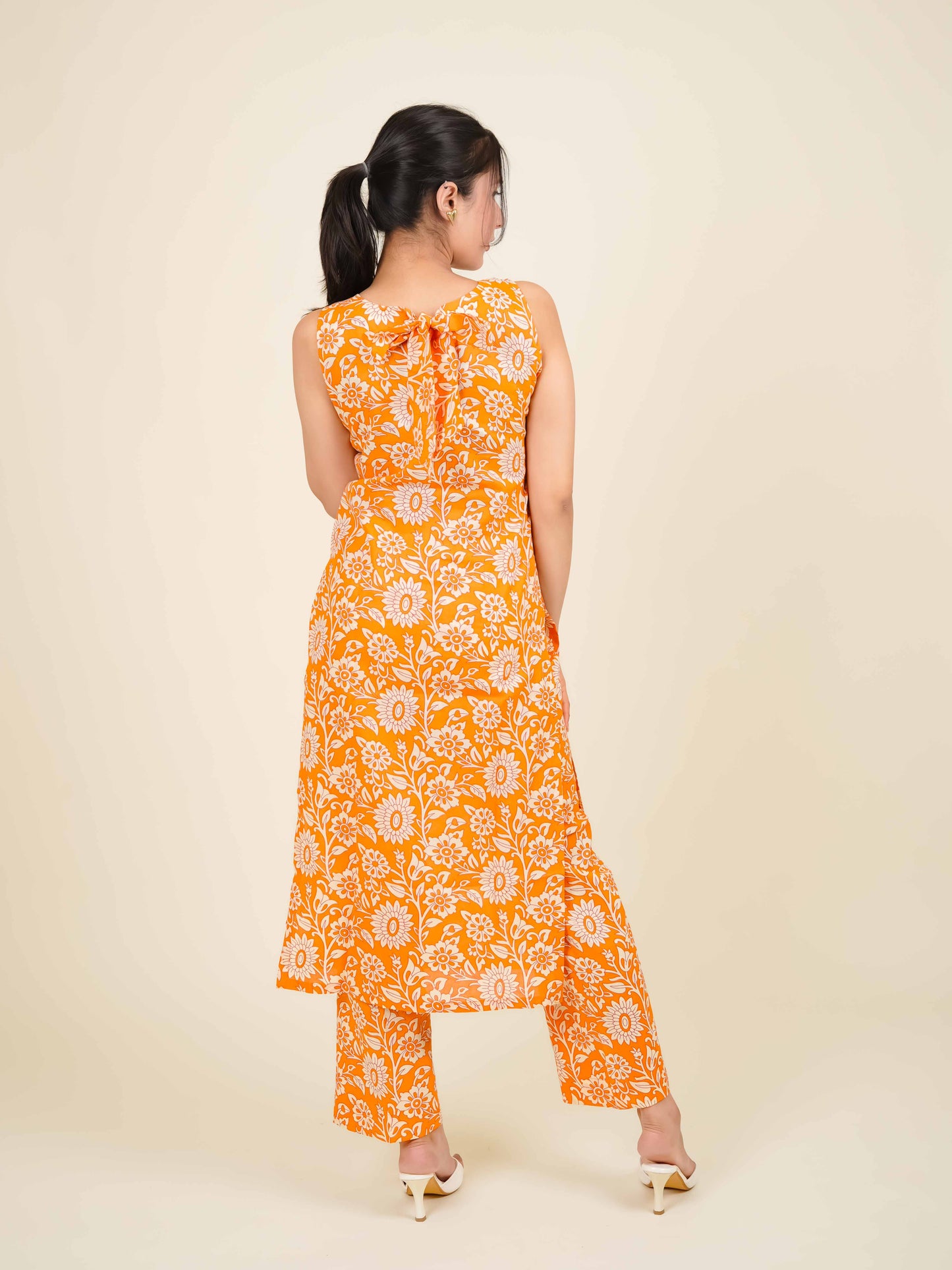 MONOMEE REEVA ORANGE FLORAL KURTA SET
