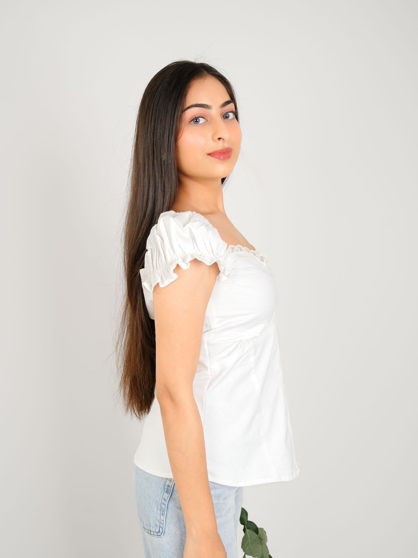 MONOMEE BELLA WHITE TOP