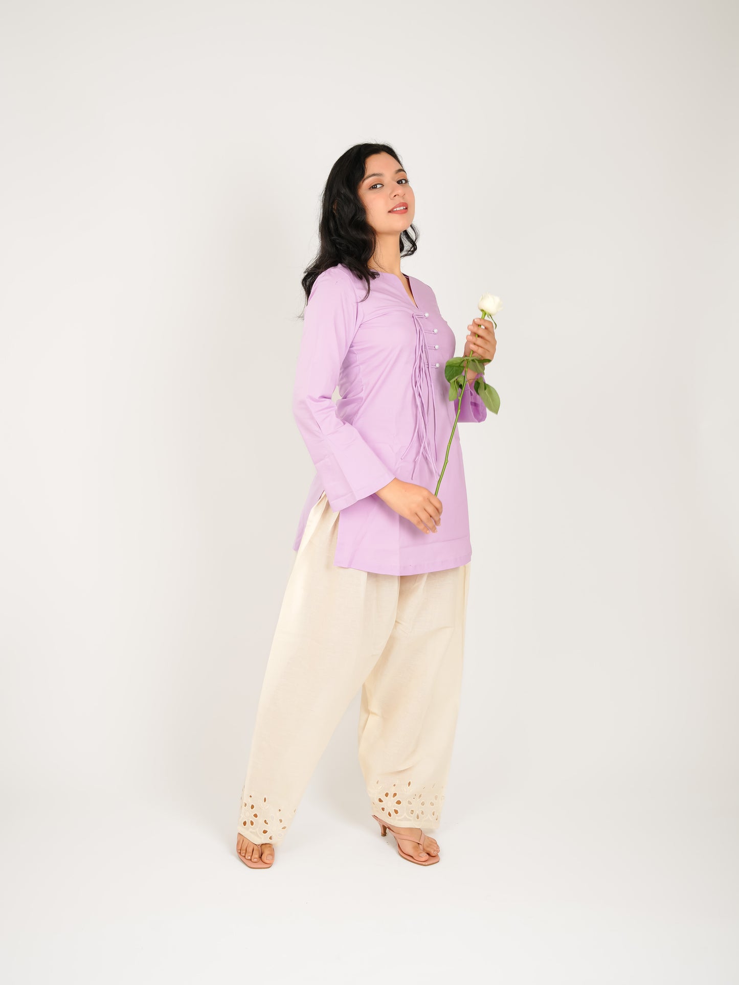 MONOMEE VANYA LILAC SCHIFFLI FARSHI SALWAR KURTA SET