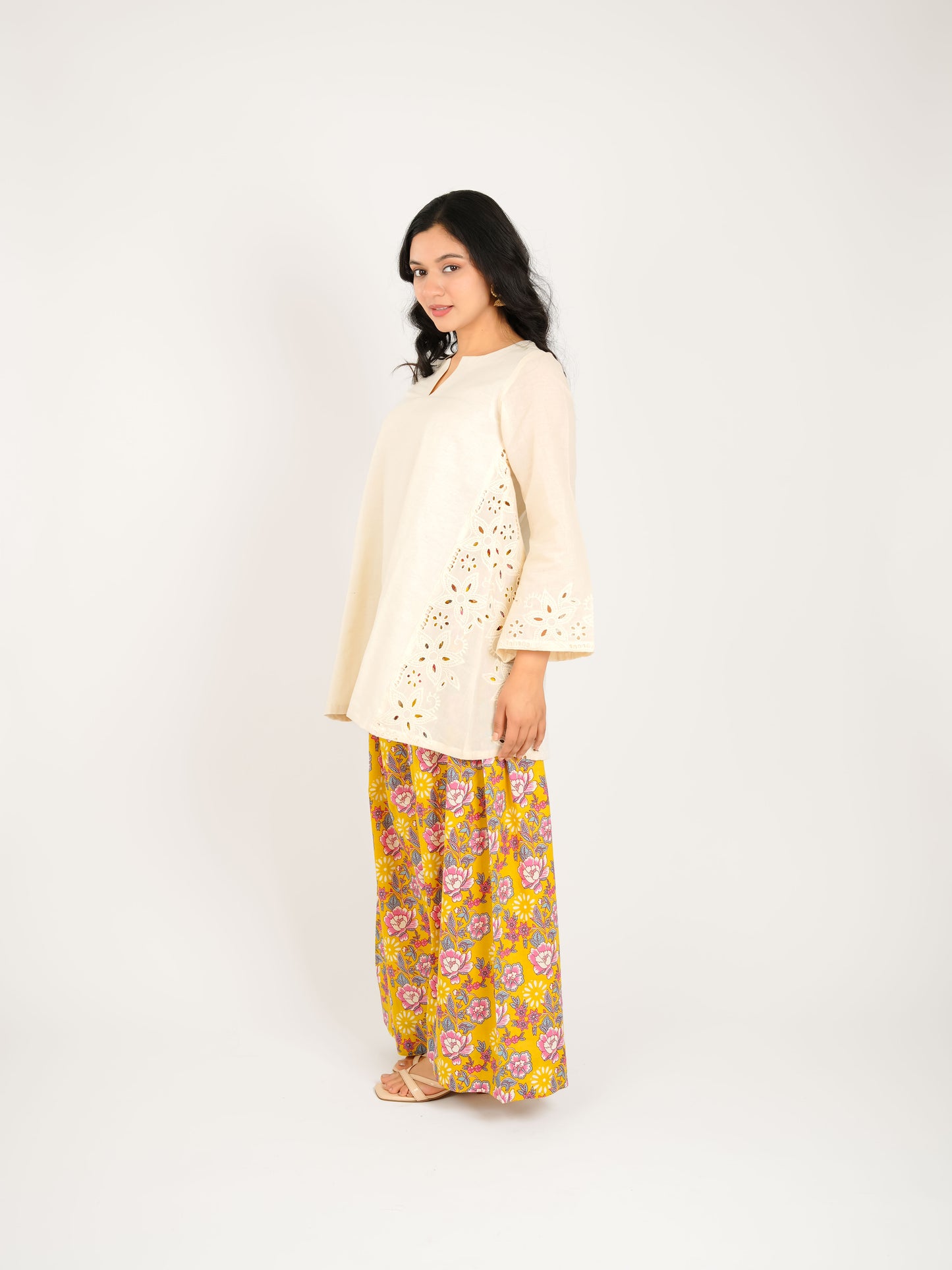 MONOMEE MIHIRA FARSHI SALWAR KURTA SET