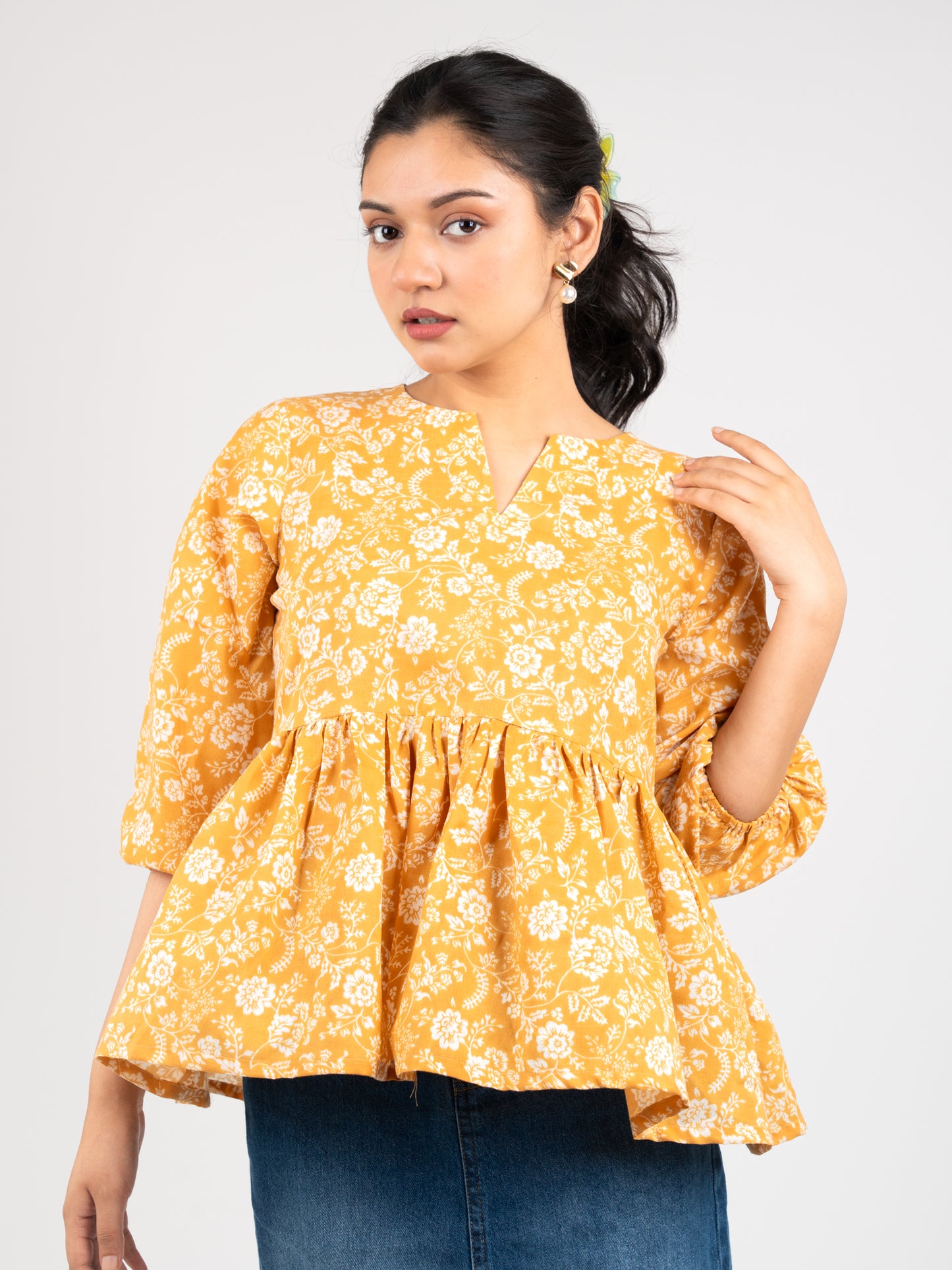 MONOMEE VAMIKA YELLOW FLORAL TOP