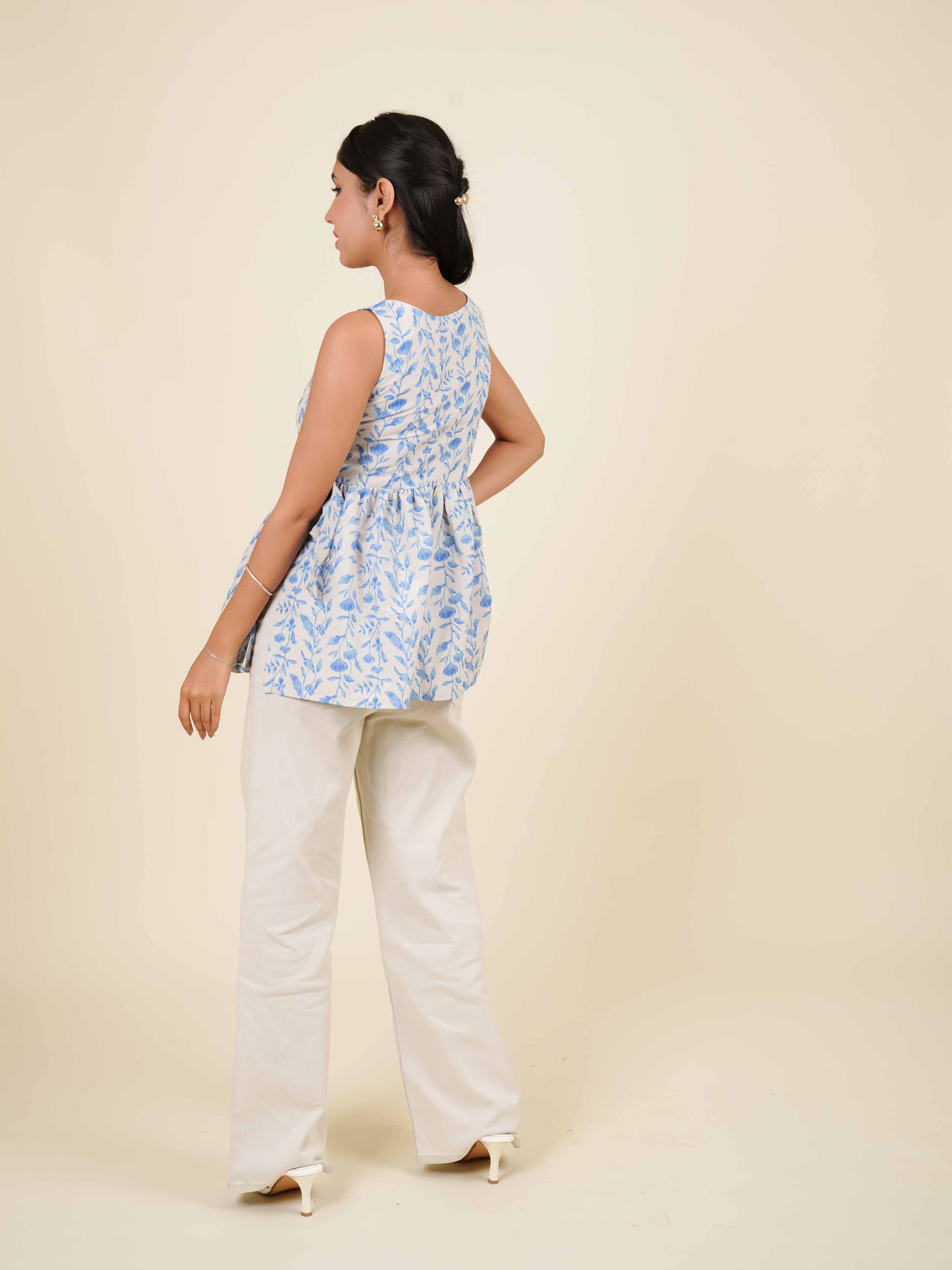MONOMEE SAMAH BLUE FLORAL BOW TIE SHORT KURTI