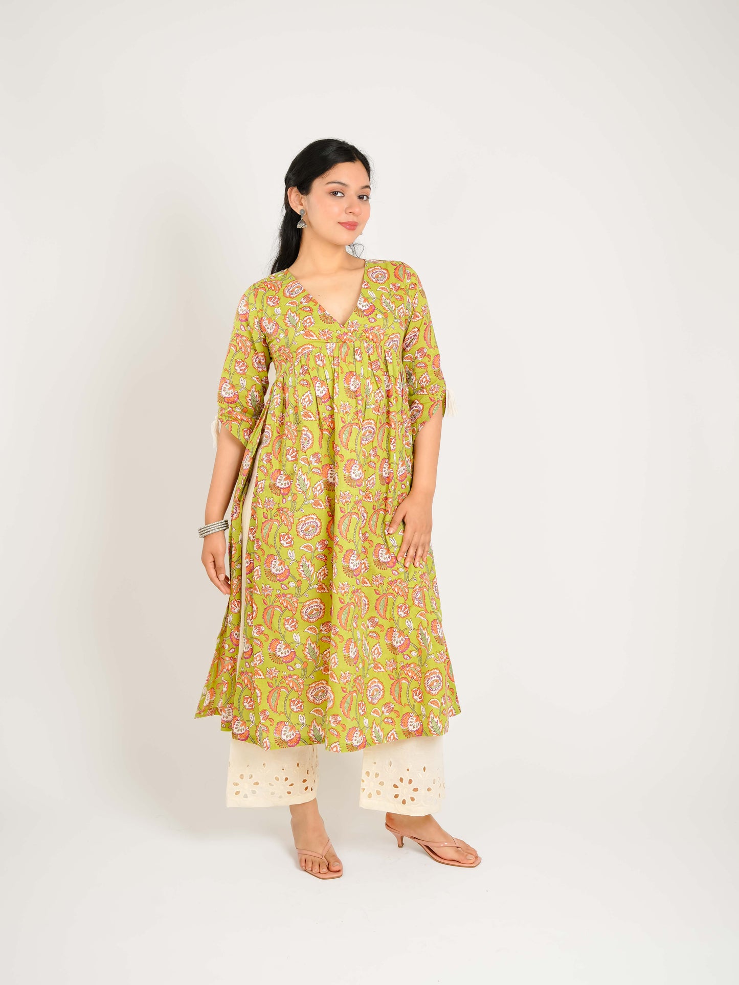 MONOMEE IDA SCHIFFLI KURTA SET