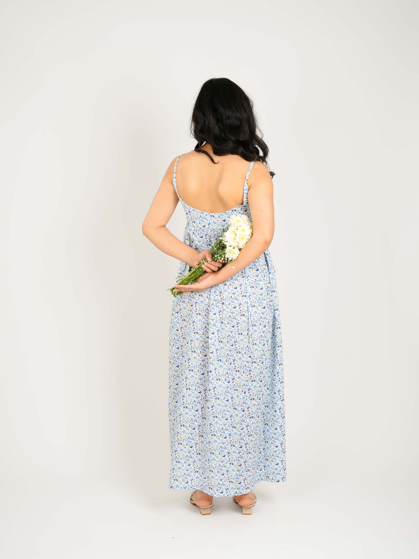MONOMEE PHOEBE BLUE FLORAL BACKLESS DRESS