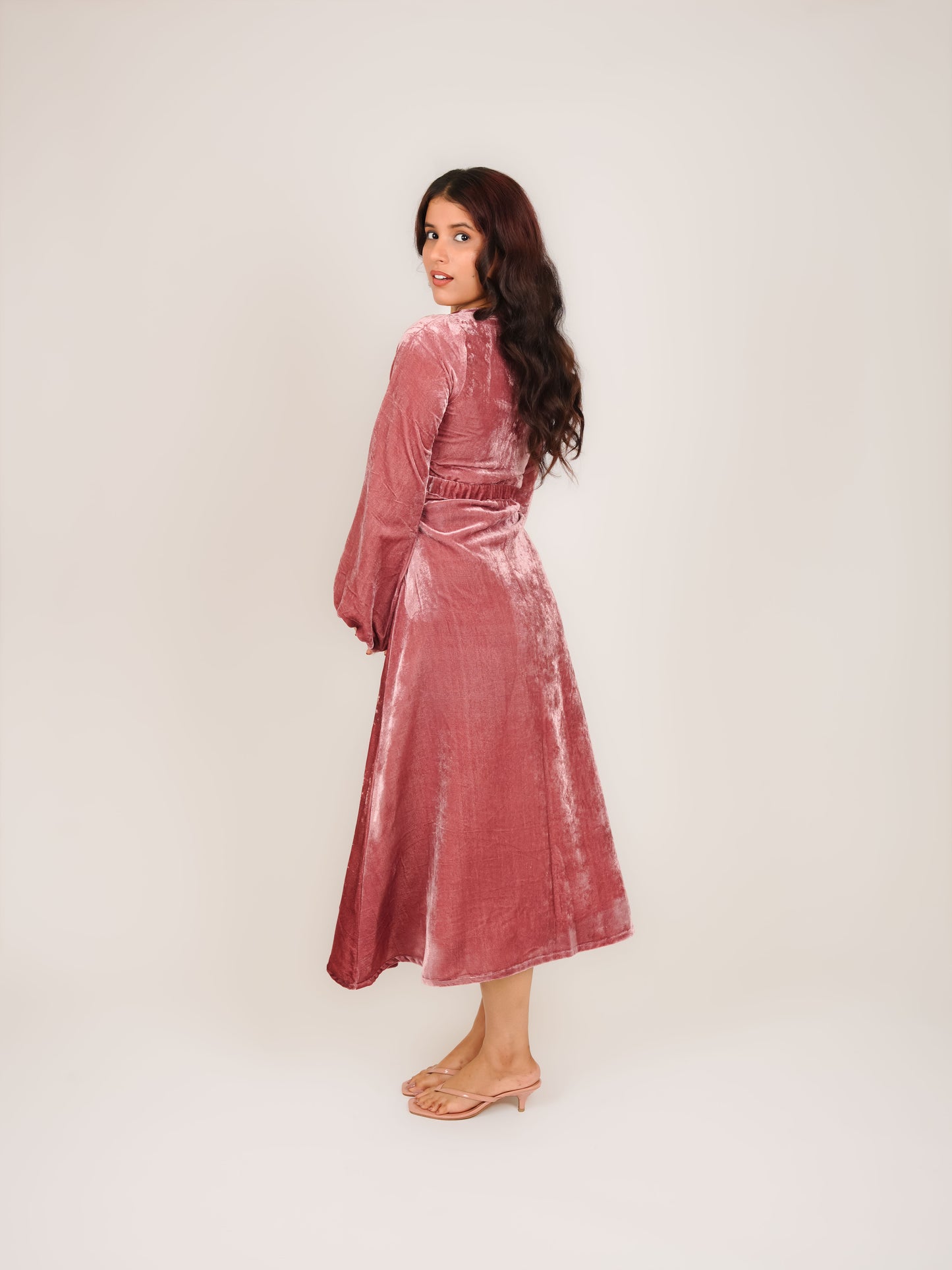 MONOMEE OLIVIANA MIDI MAUVE VELVET DRESS
