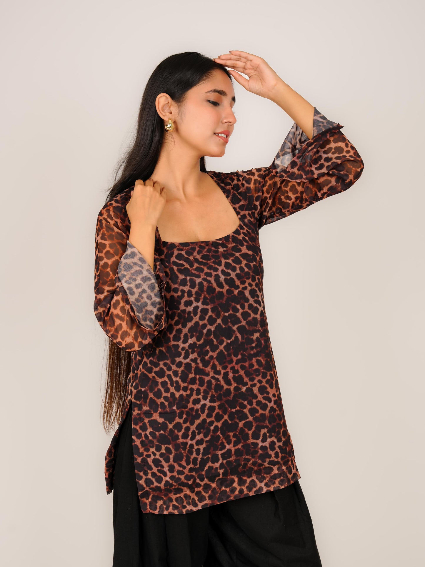 MONOMEE INAAYA LEOPARD PRINT BELL SLEEVE KURTI