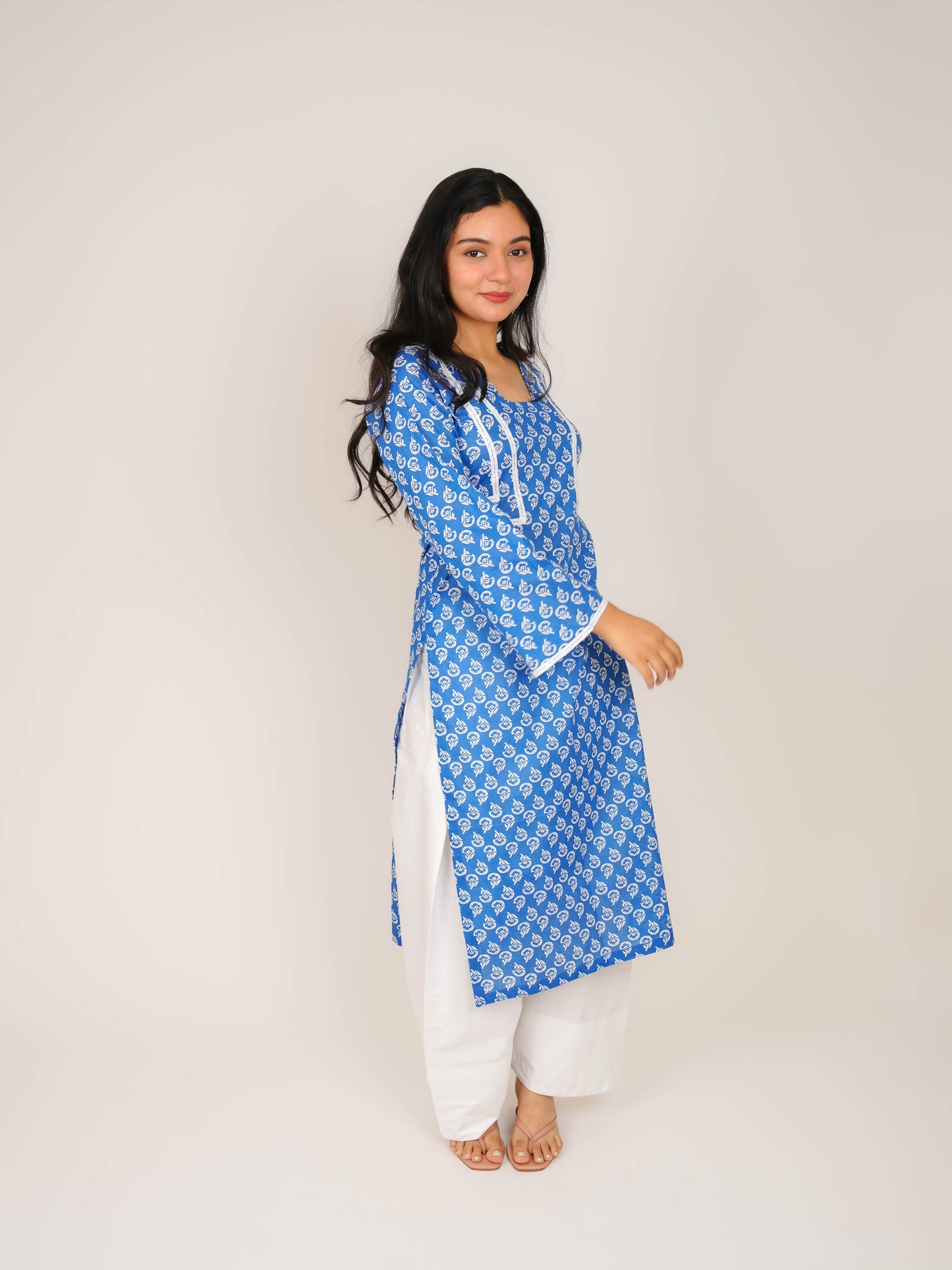 MONOMEE DIYA INDIGO BELL SLEEVE LACE KURTI