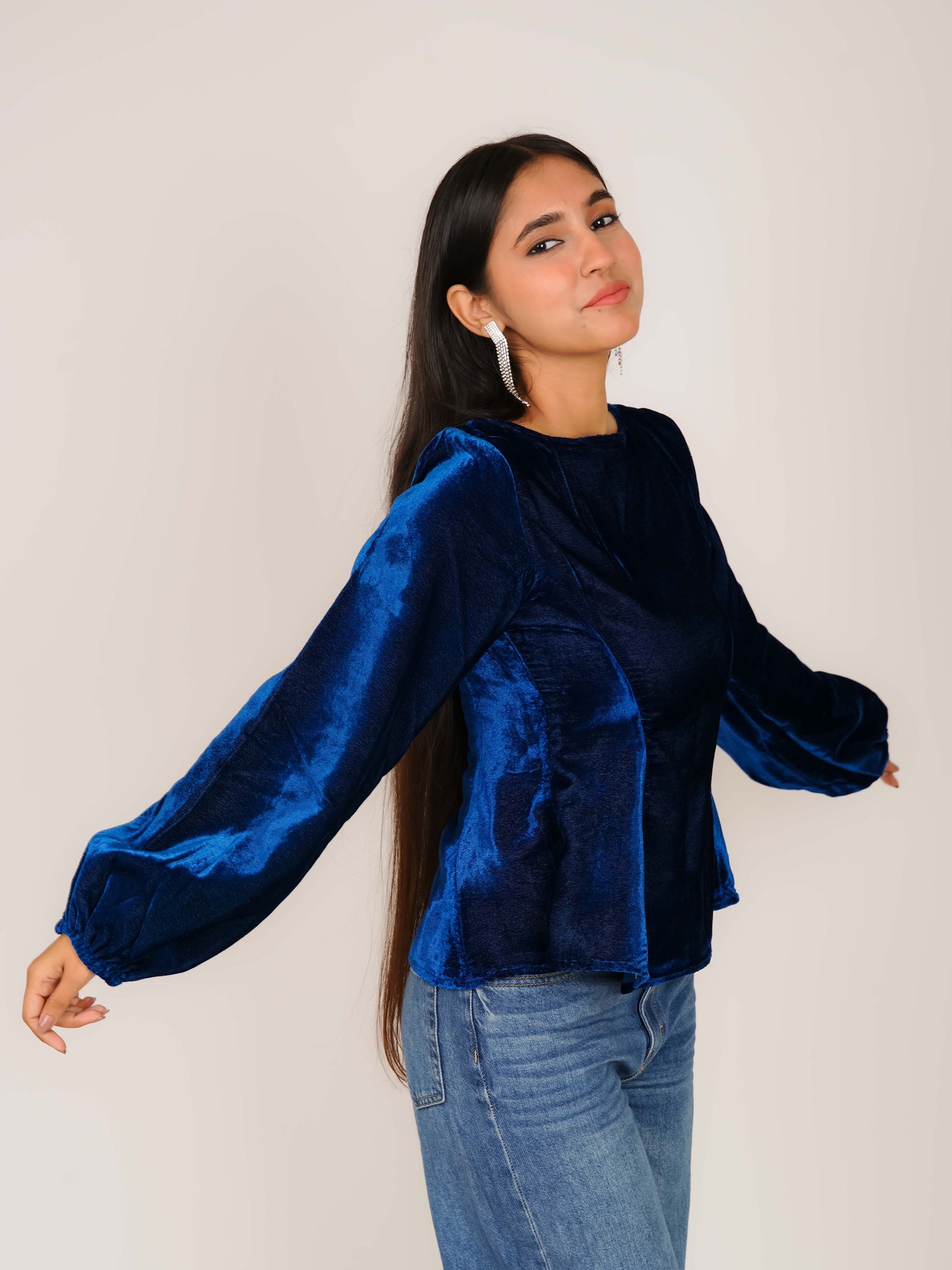 MONOMEE AGATHA BLUE VELVET TOP