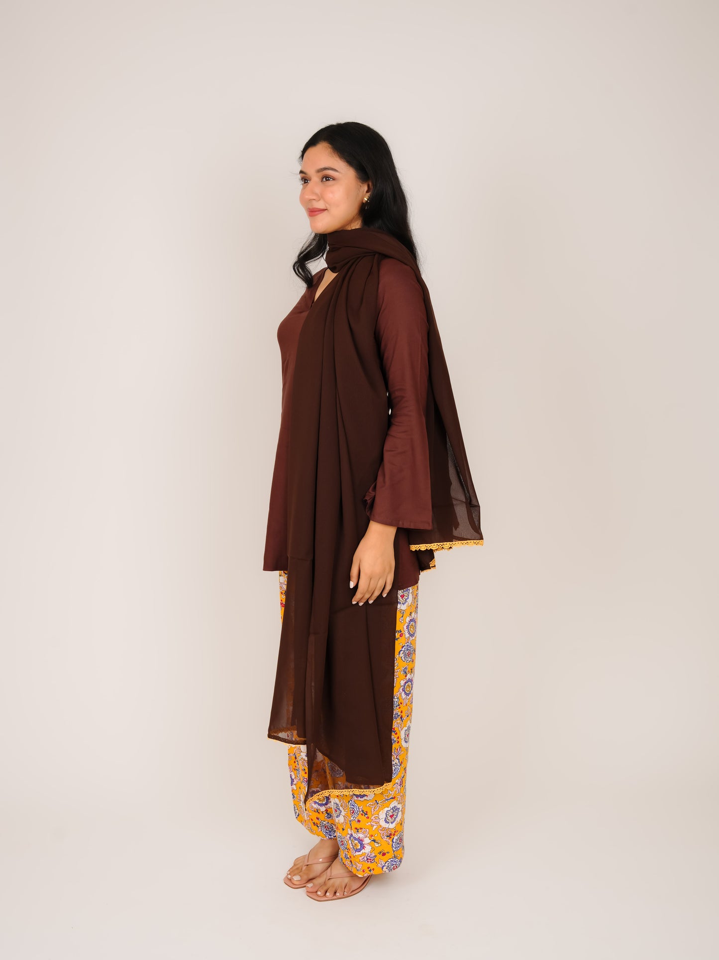 RIYAANSHI BROWN FARSHI SALWAR SUIT SET WITH DUPATTA