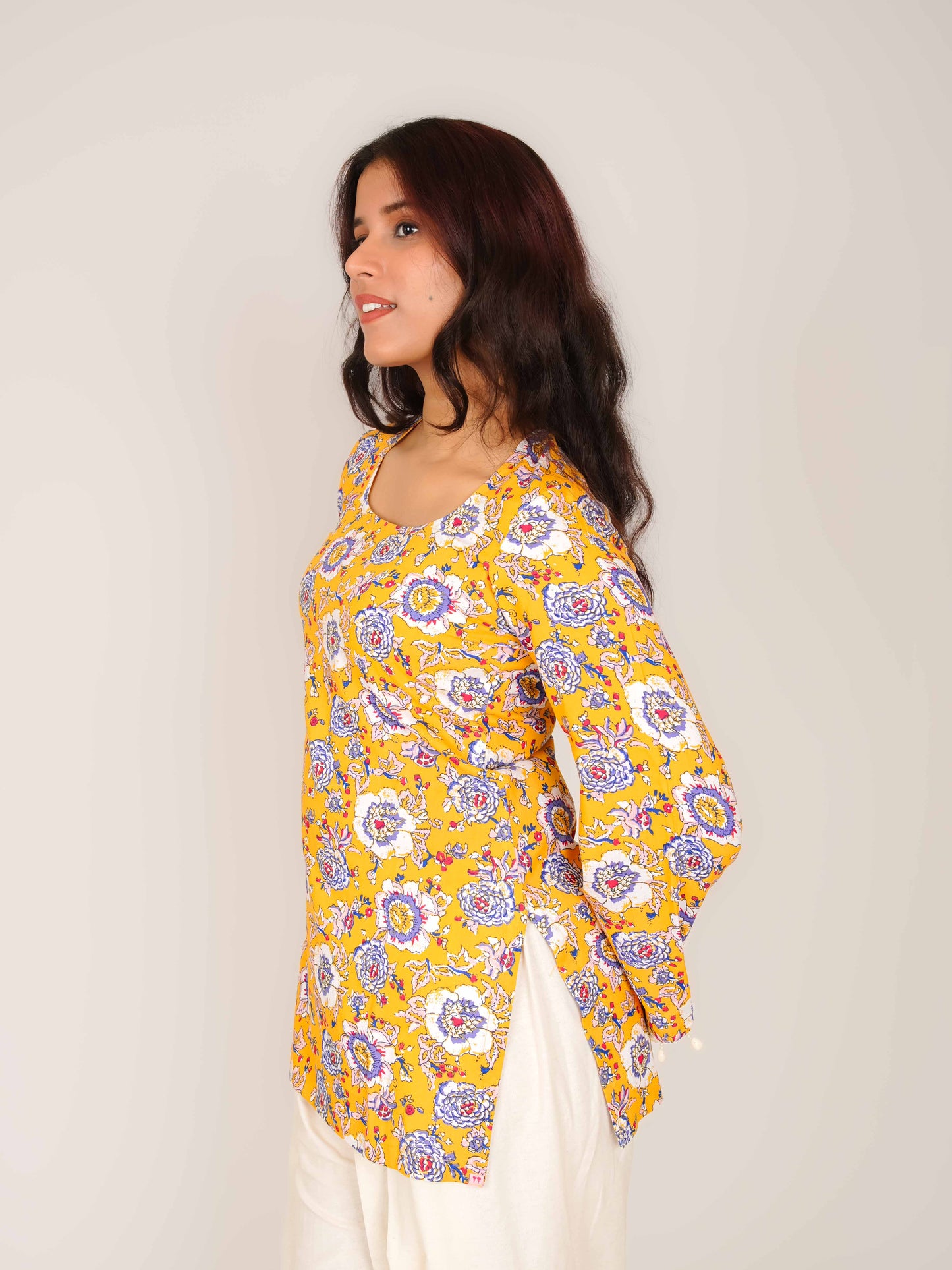 MONOMEE NAISHA YELLOW FLORAL BELL SLEEVE KURTI