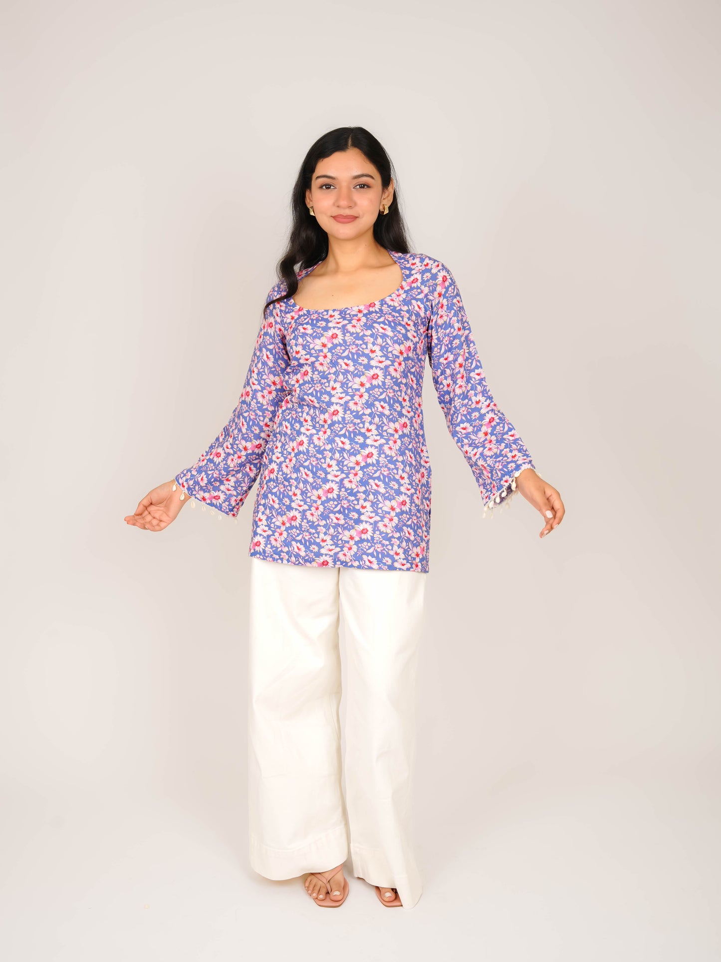 MONOMEE AARINI BLUE FLORAL BELL SLEEVE KURTI