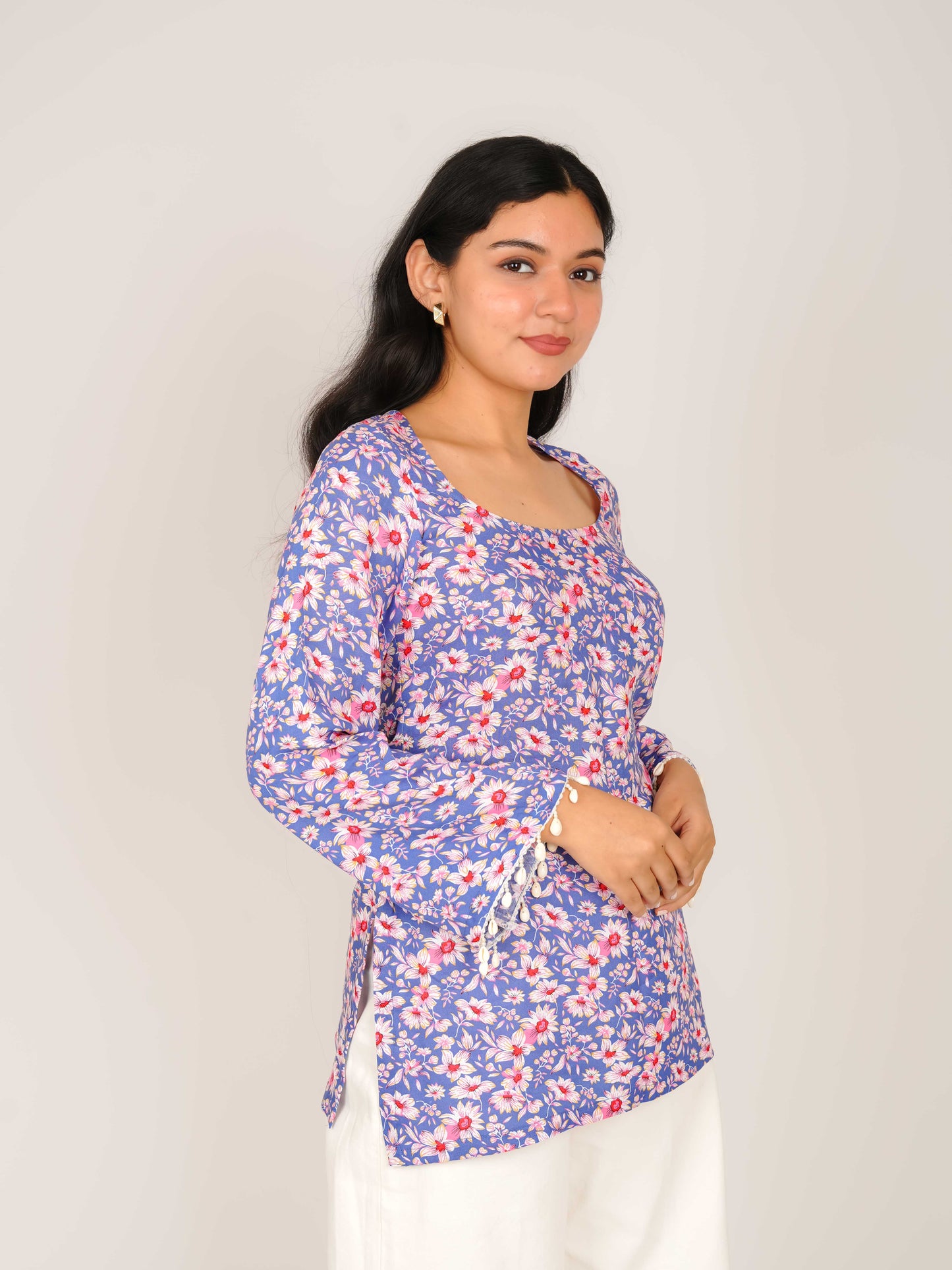 MONOMEE AARINI BLUE FLORAL BELL SLEEVE KURTI