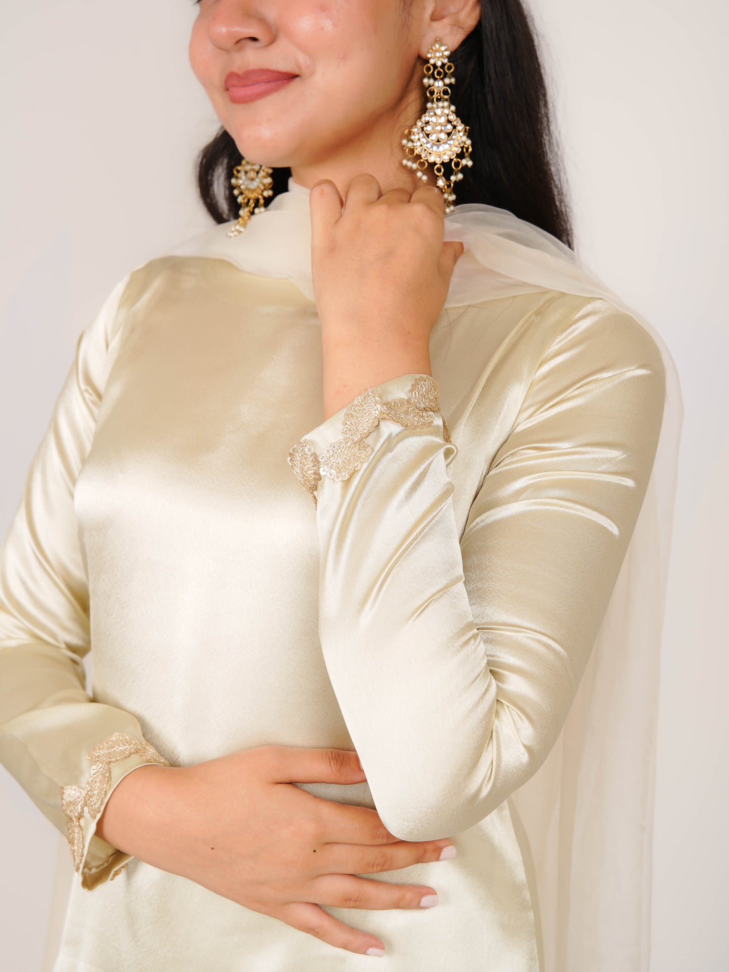 VIHANA OFF-WHITE SATIN A-LINE KURTA WITH TROUSERS & DUPATTA