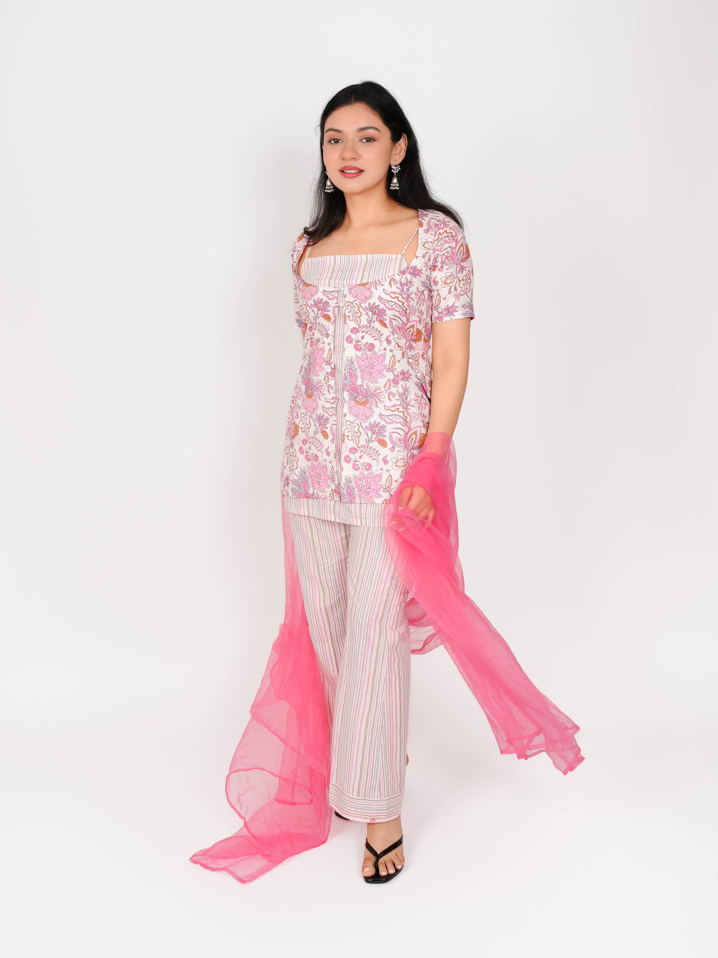 MONOMEE AIRA PURE COTTON SHORT KURTI WITH PALAZZOS, JACKET & DUPATTA