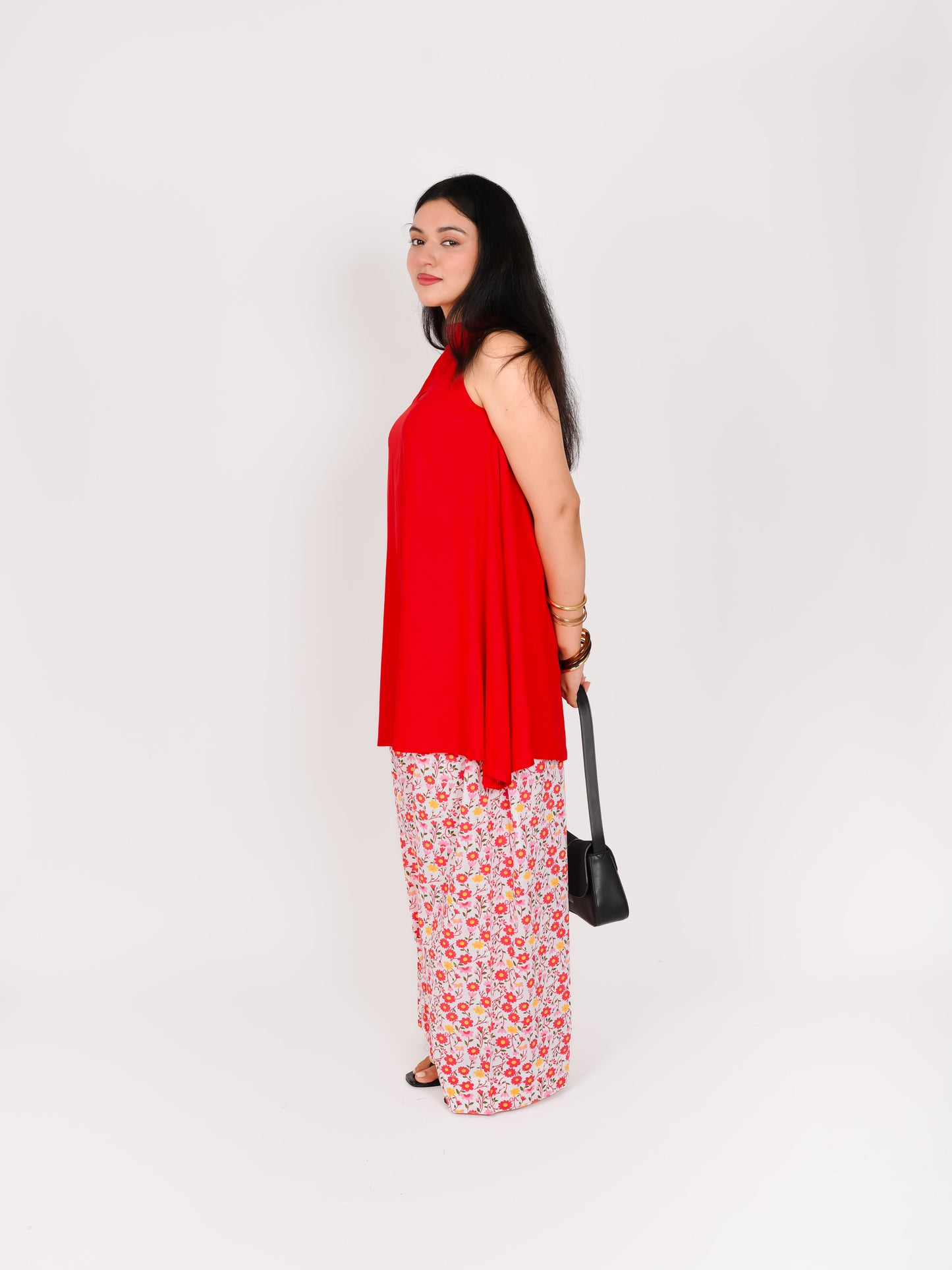MONOMEE DREEVA RED FLORAL HALTER NECK FARSHI SALWAR SET
