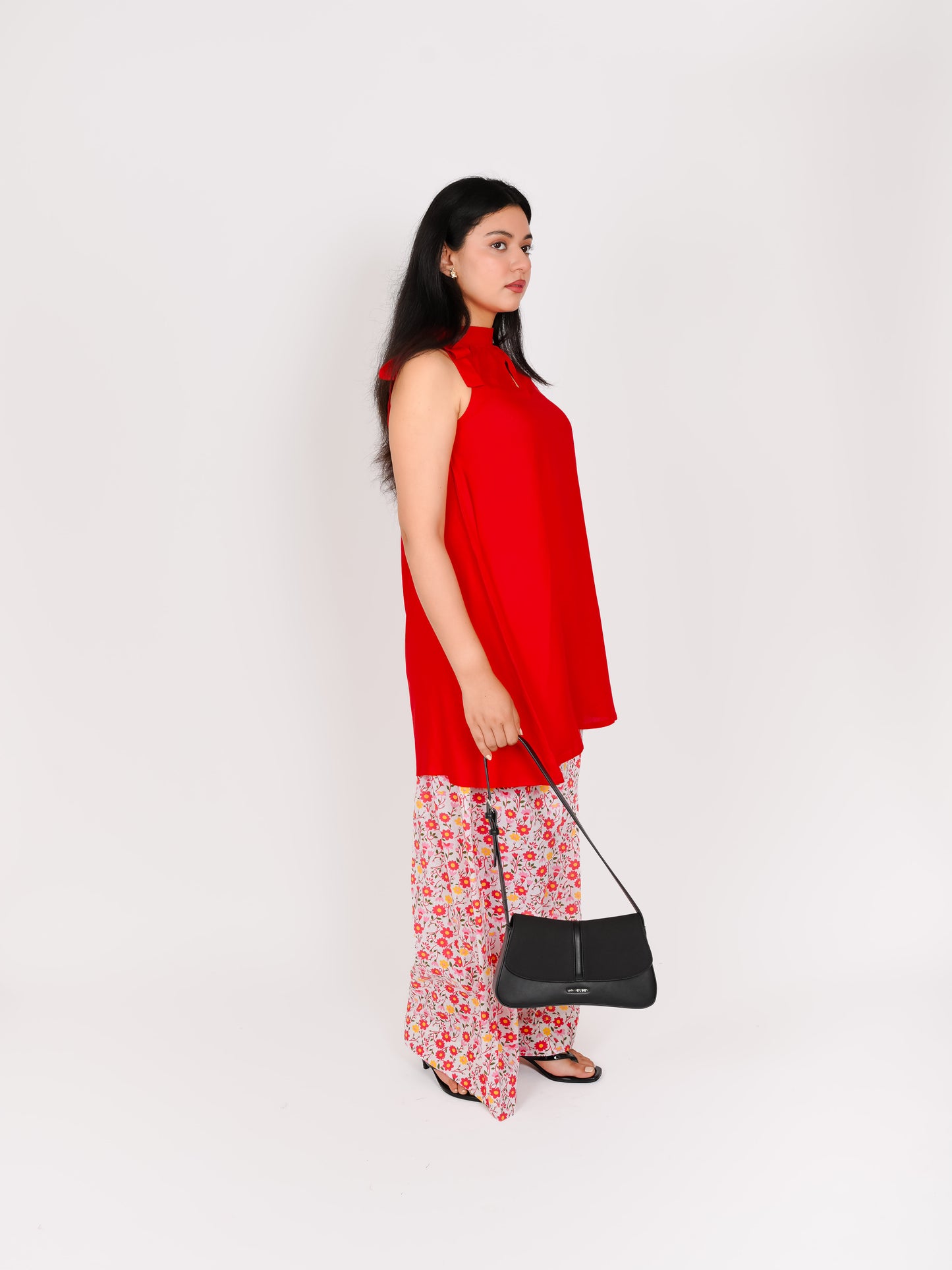 MONOMEE DREEVA RED FLORAL HALTER NECK FARSHI SALWAR SET