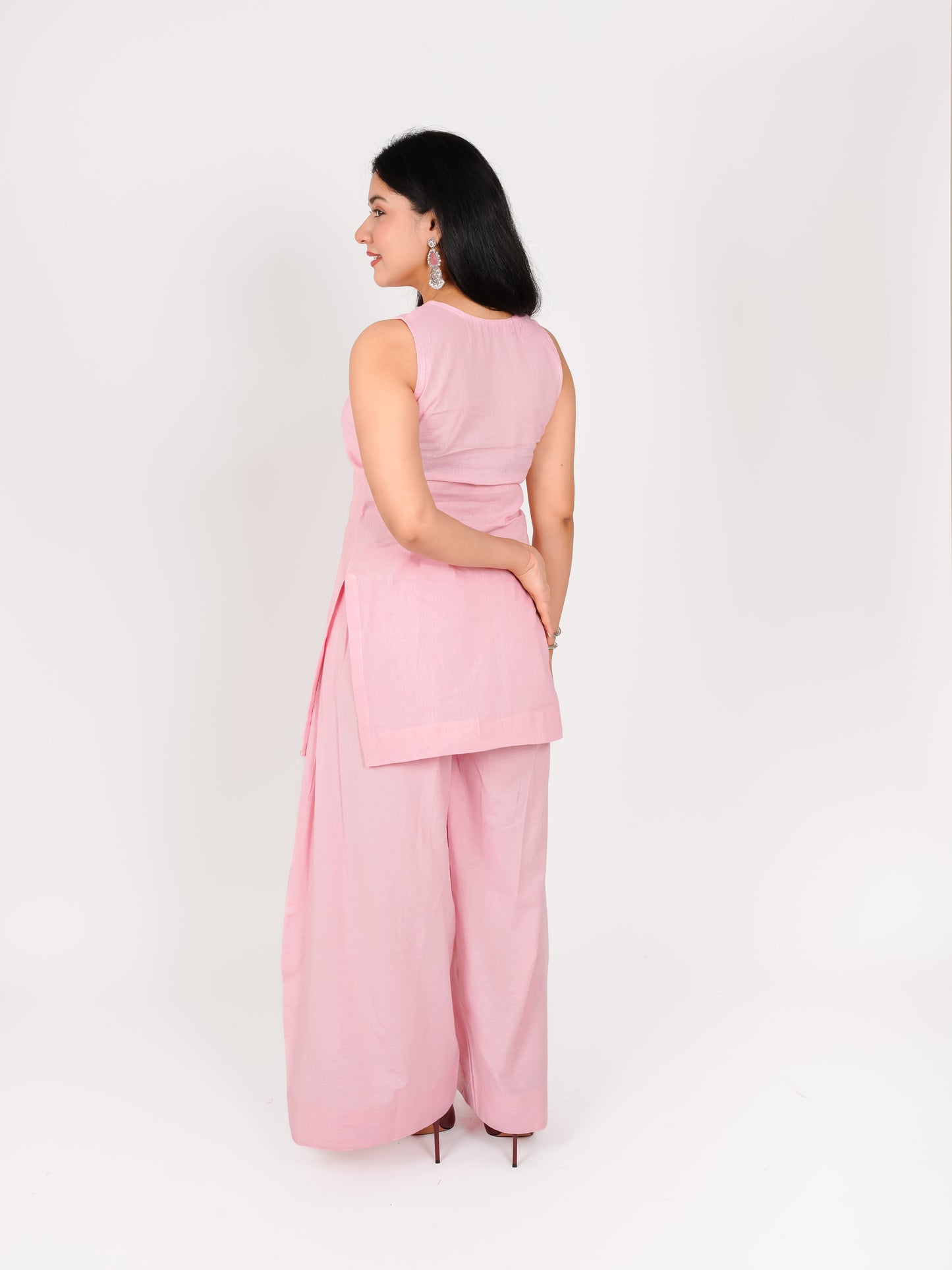 MONOMEE AMAIRA PINK SCHIFFLI FARSHI SALWAR KURTA SET