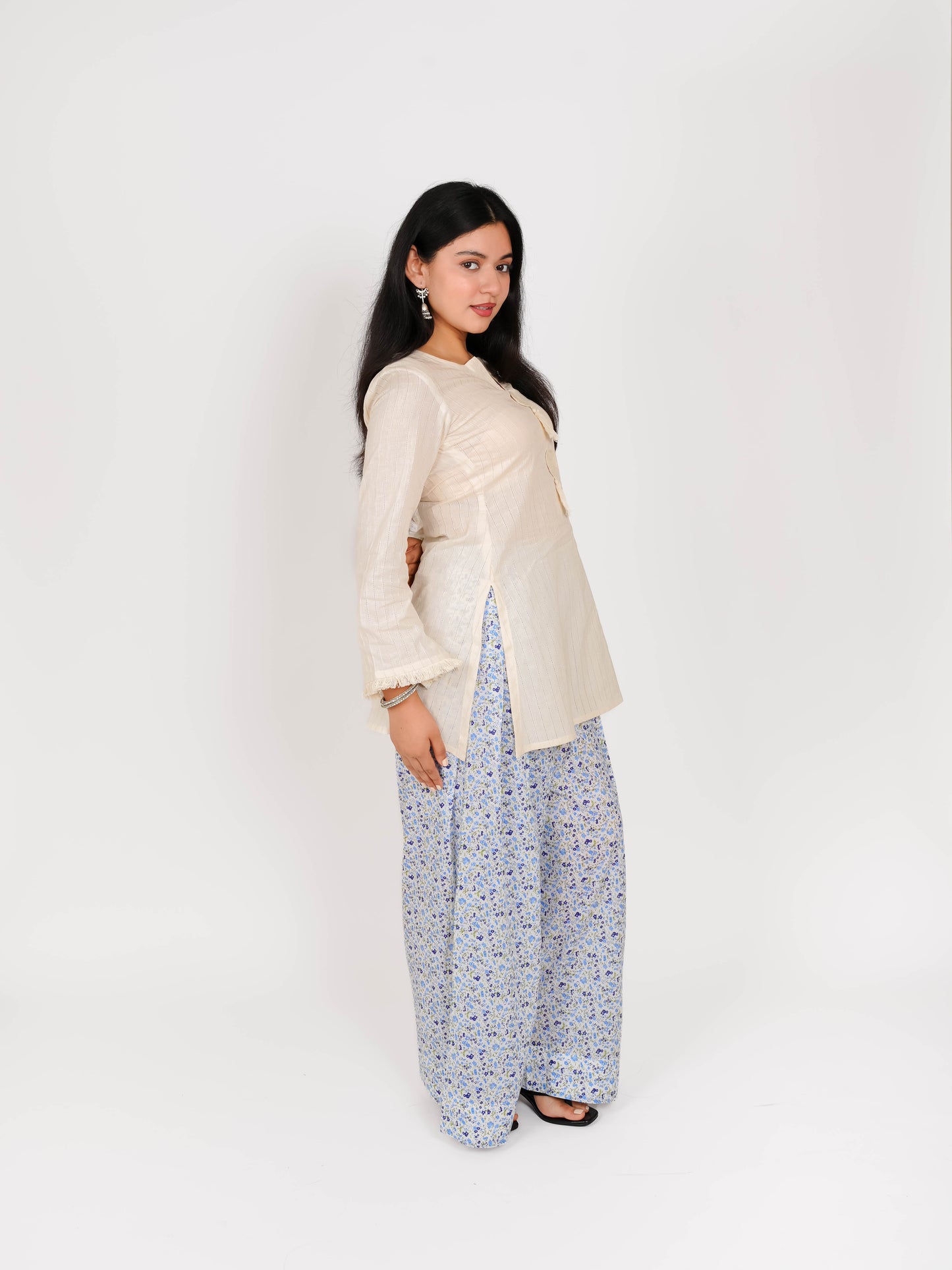 MONOMEE REVA OFF-WHITE & BLUE FLORAL FARSHI SALWAR SET