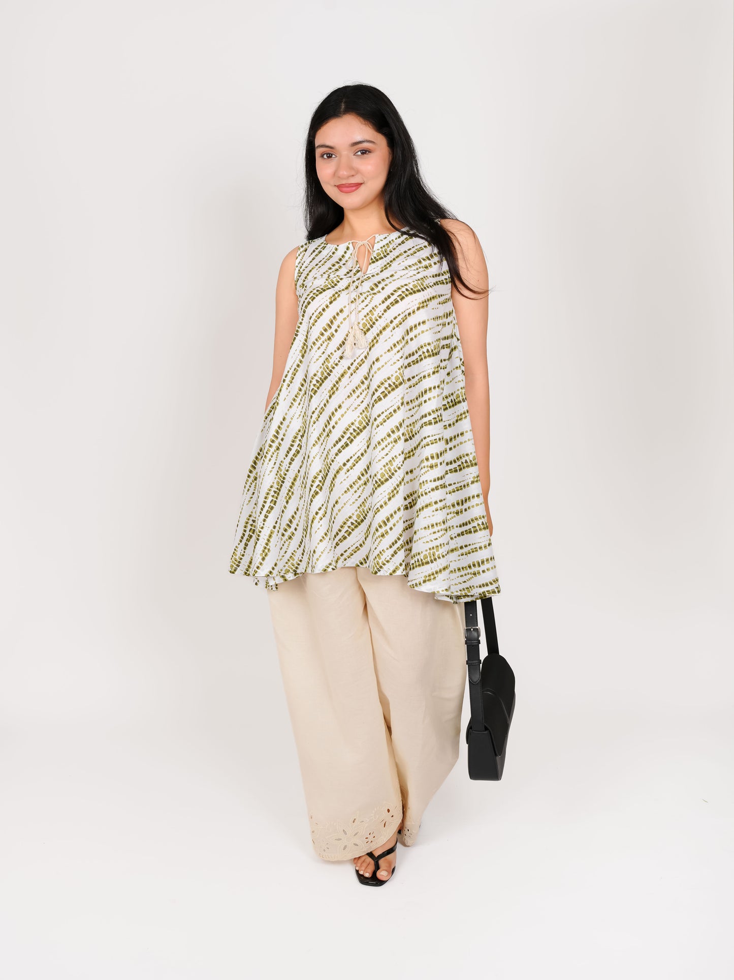 MONOMEE TISHYA LEHERIYA A-LINE KURTA WITH FARSHI SALWAR SET