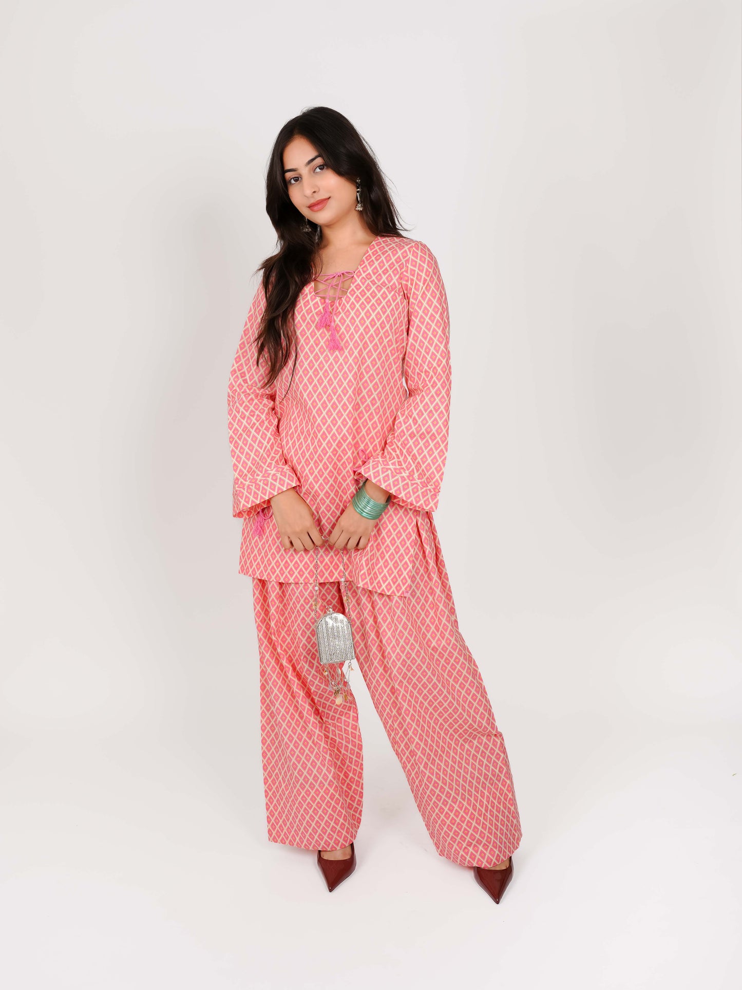 MONOMEE IRYA PINK DORI FARSHI SALWAR SET