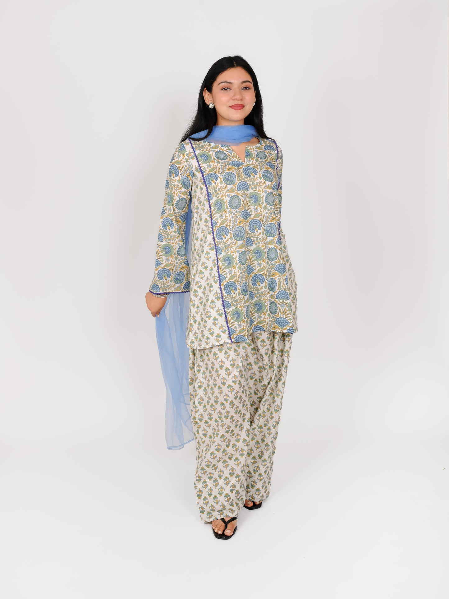 MONOMEE AVNOOR BLUE COTTON FLORAL DUPATTA FARSHI SALWAR SET