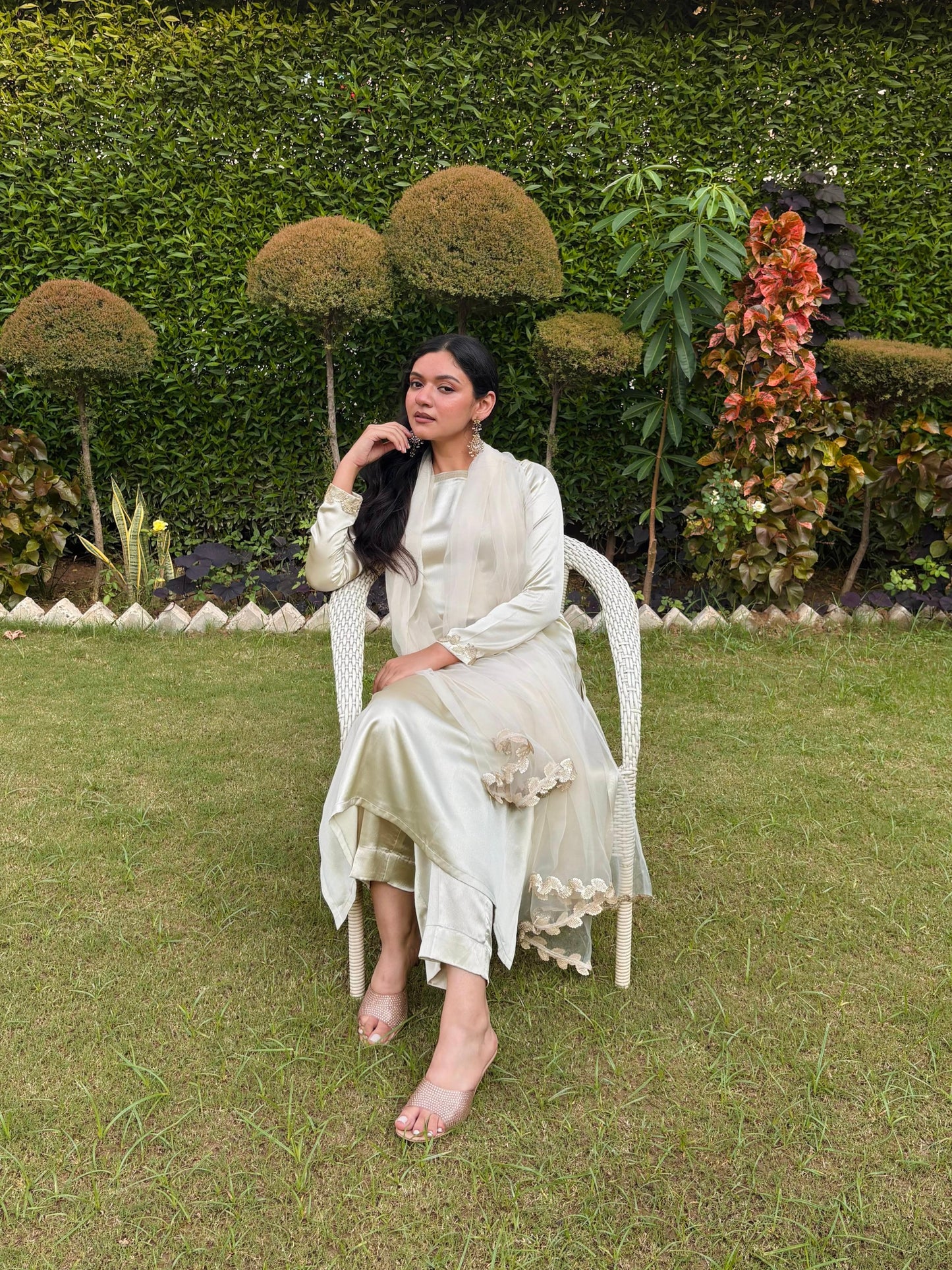 VIHANA OFF-WHITE SATIN A-LINE KURTA WITH TROUSERS & DUPATTA